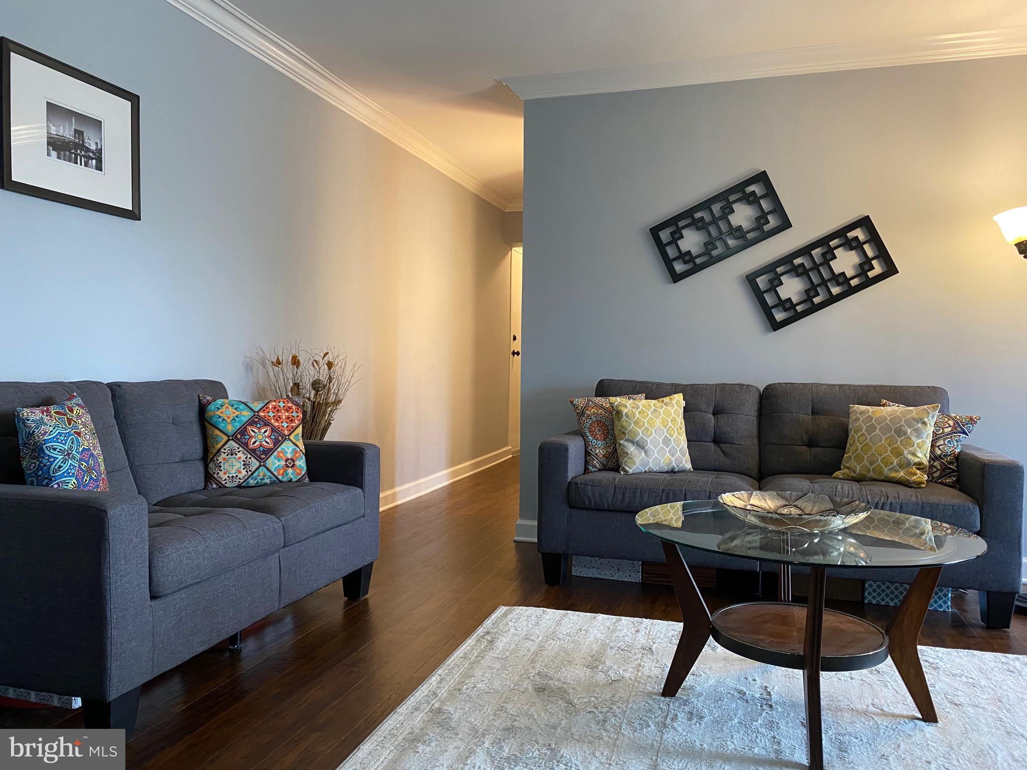 VILLAGE OF LONG REACH - Residential