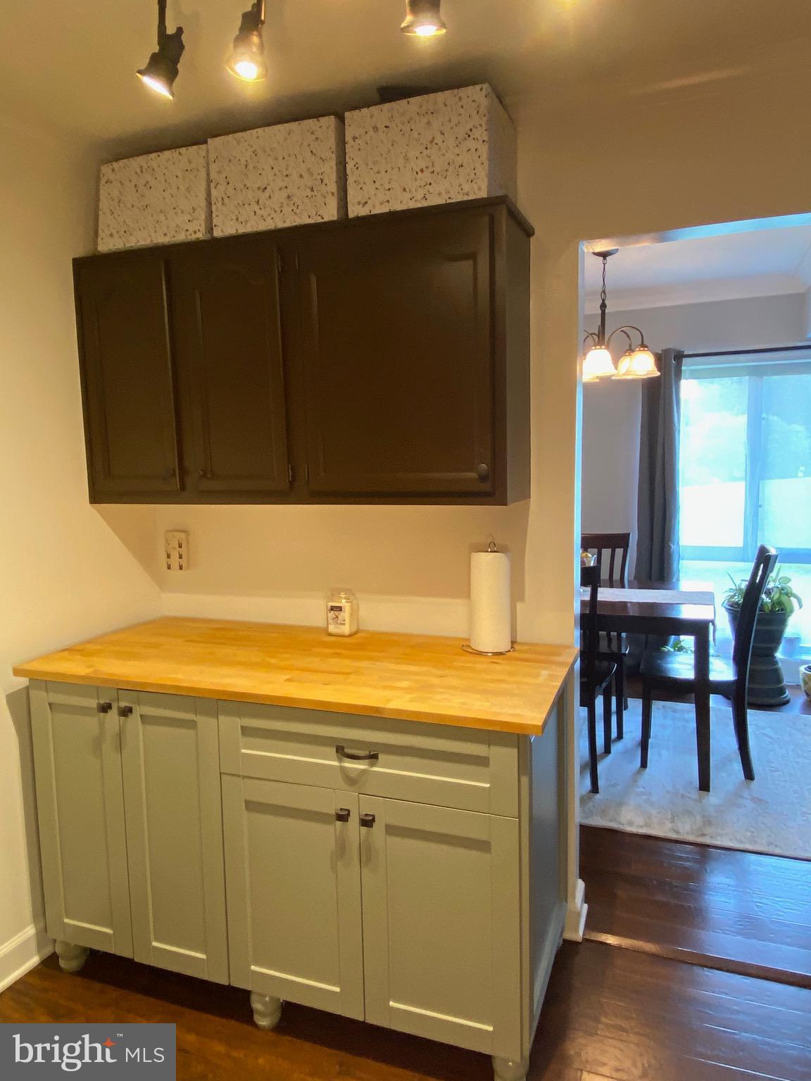 VILLAGE OF LONG REACH - Residential