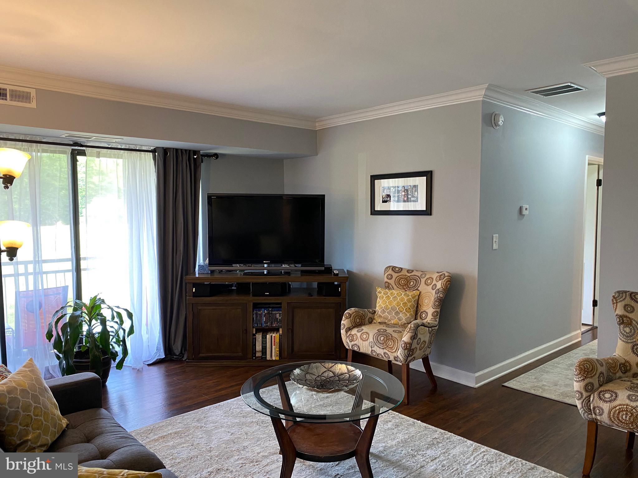 VILLAGE OF LONG REACH - Residential