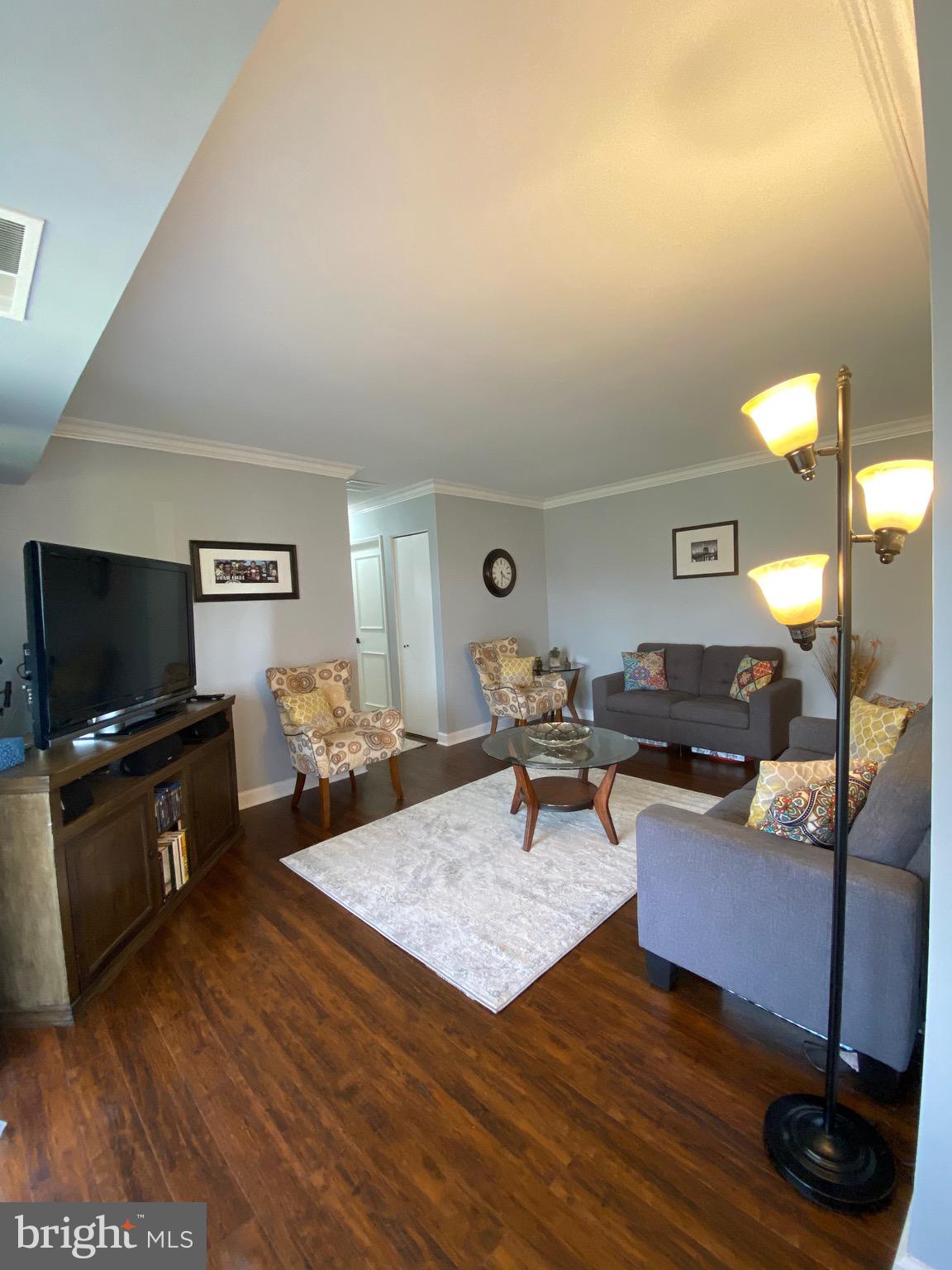 VILLAGE OF LONG REACH - Residential