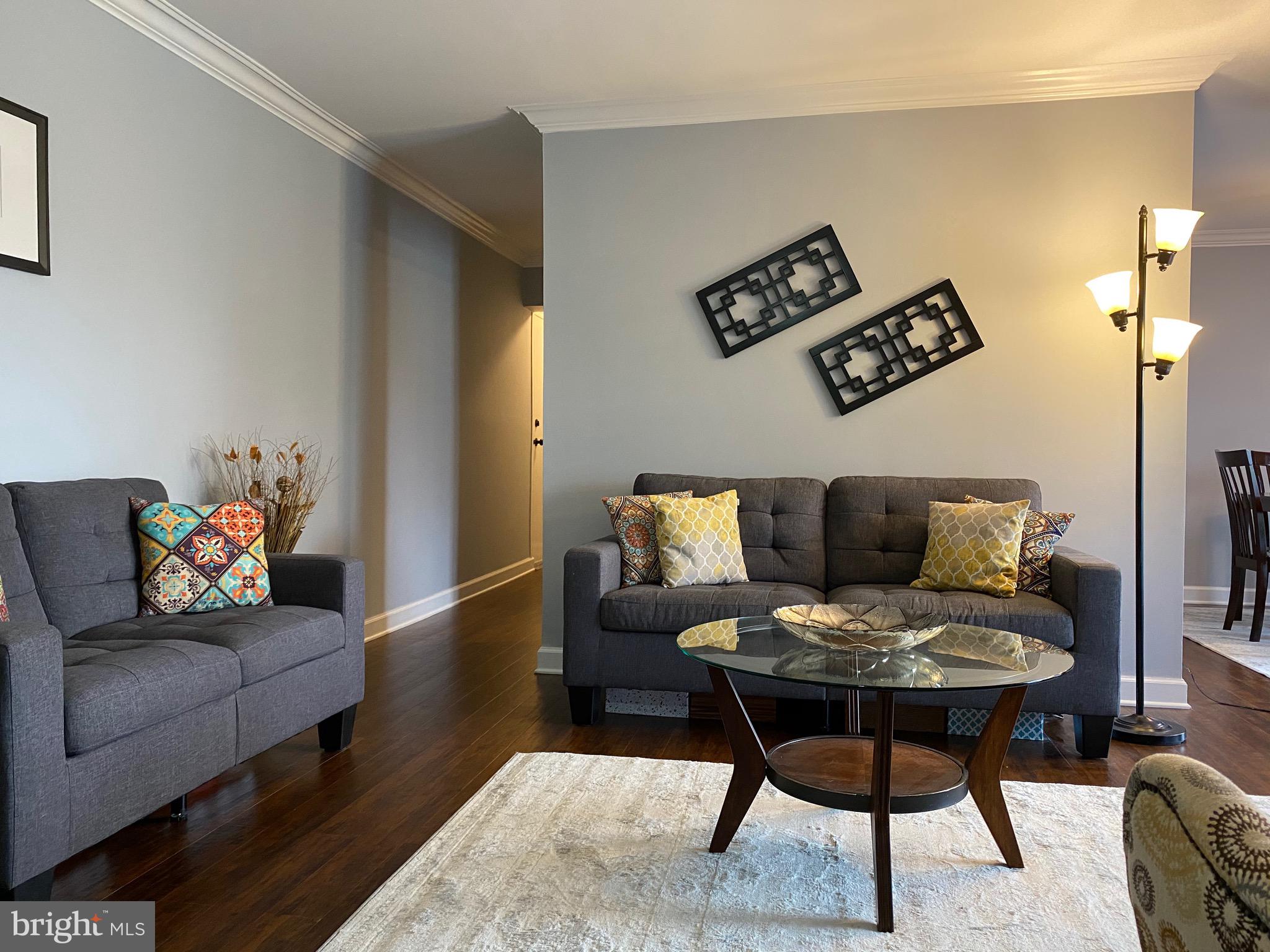 VILLAGE OF LONG REACH - Residential