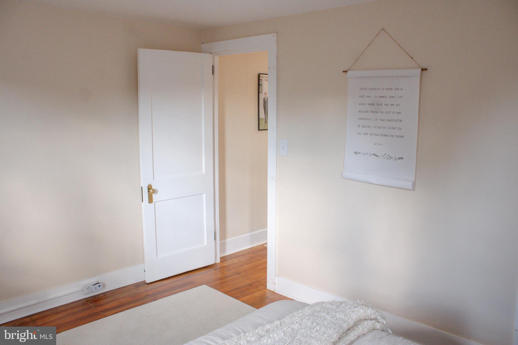 WEST HILLS - Residential