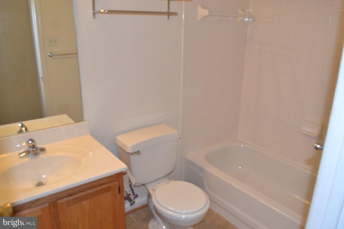 WINTERGATE AT LONGMEAD CROSSING - Residential Lease