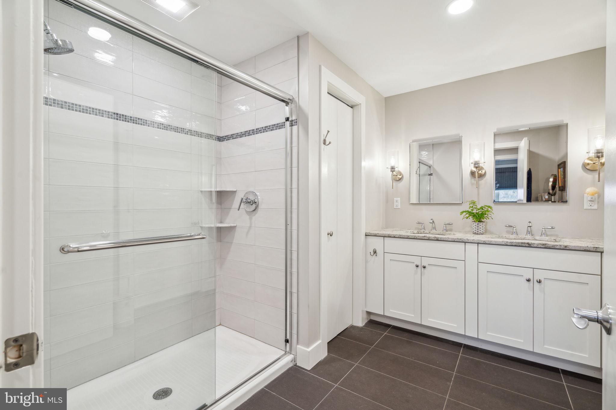 WYNDMOOR - Residential