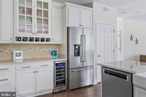 COASTAL CLUB - Residential