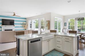 COASTAL CLUB - Residential