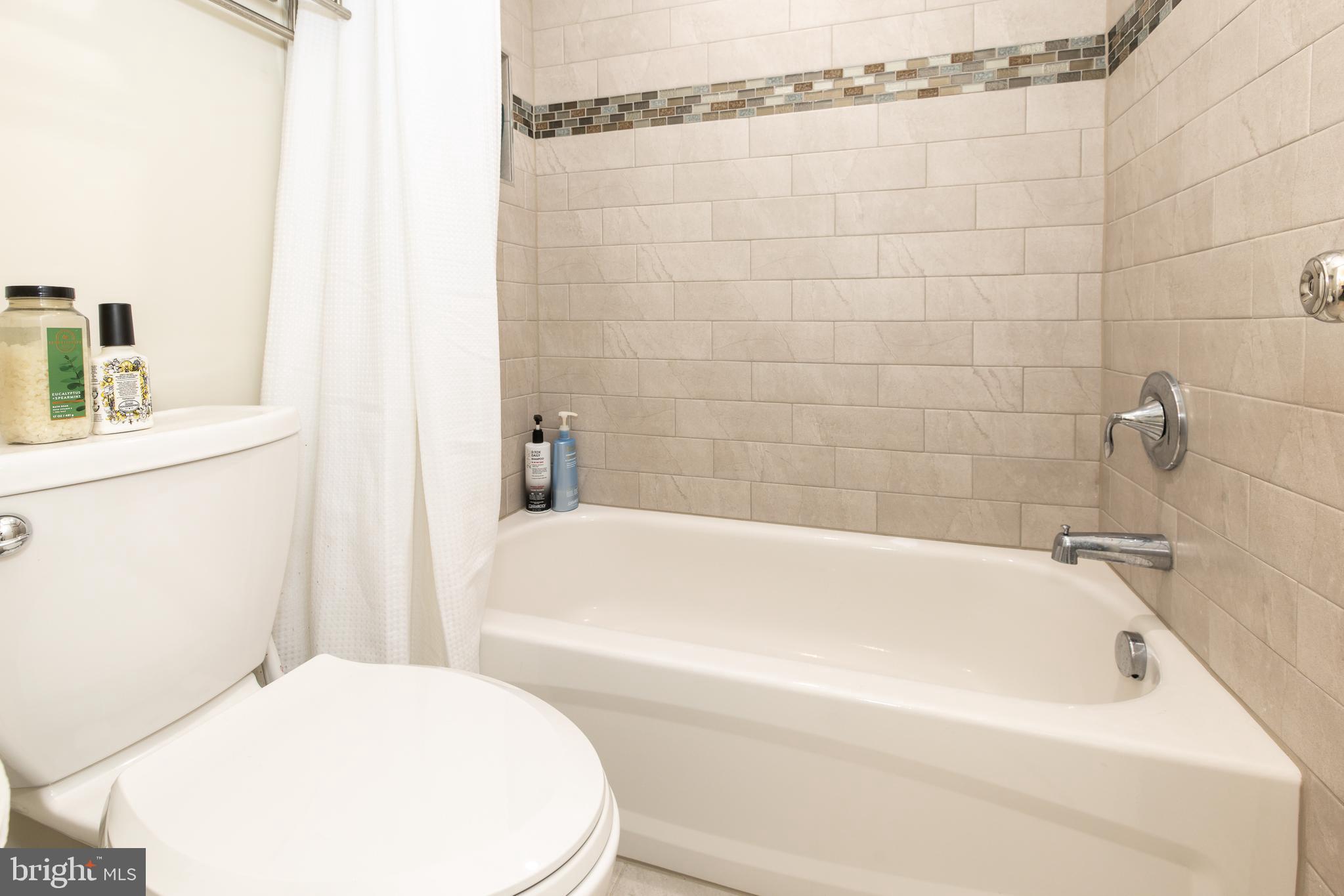 CLARKS CROSSING - Residential