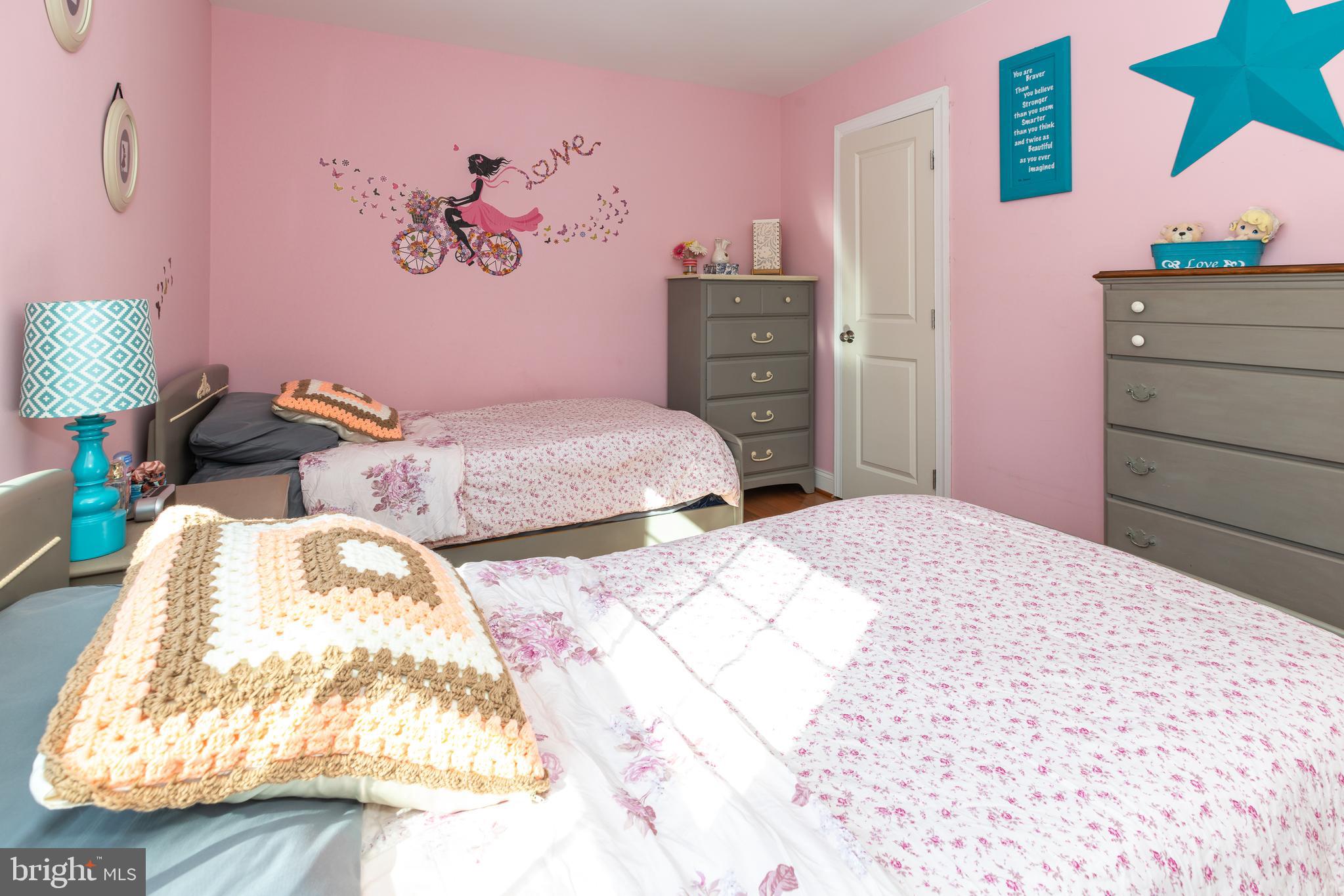 CLARKS CROSSING - Residential