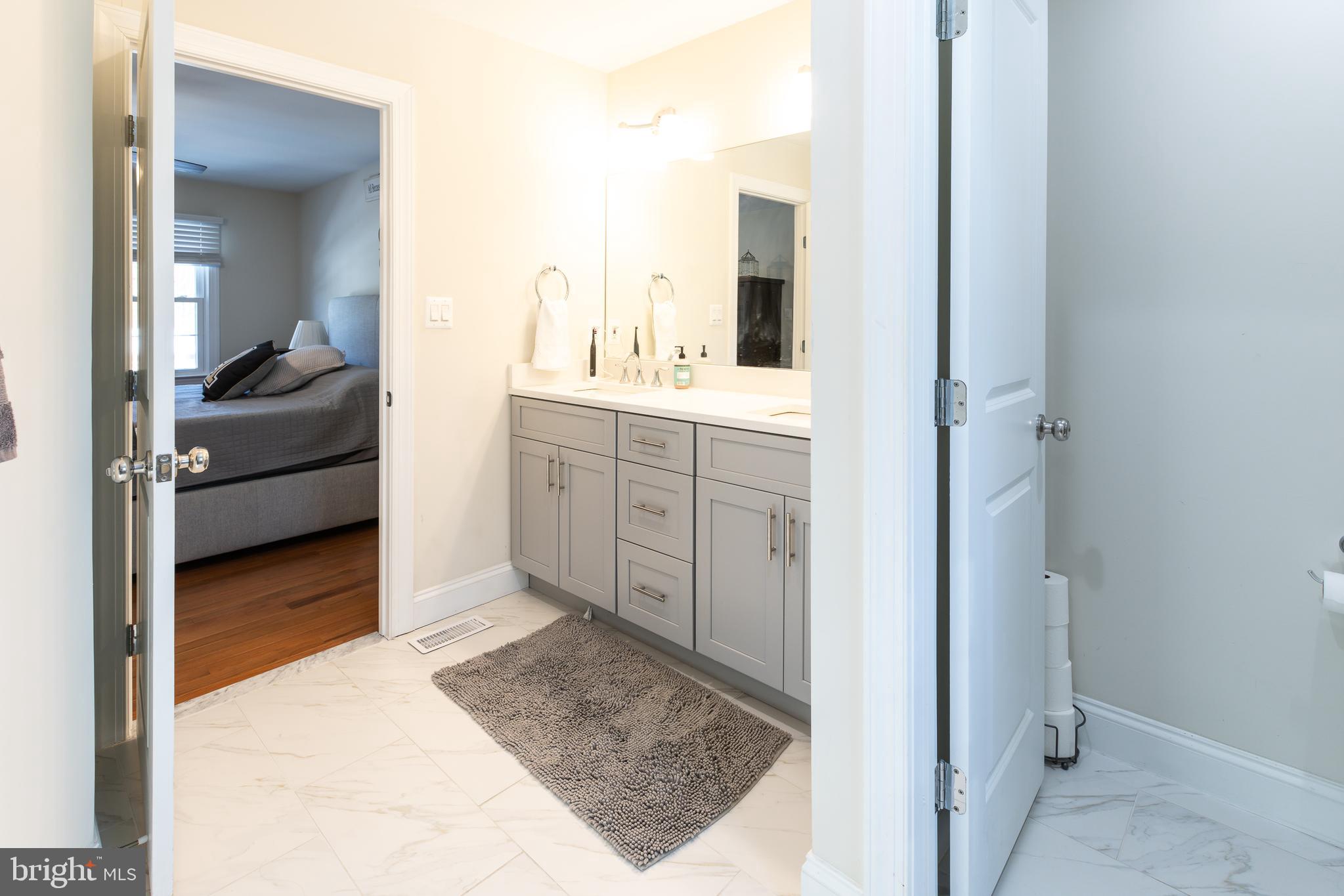 CLARKS CROSSING - Residential