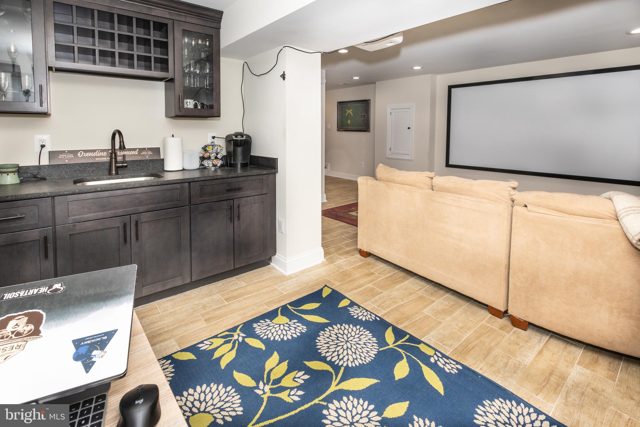 CLARKS CROSSING - Residential