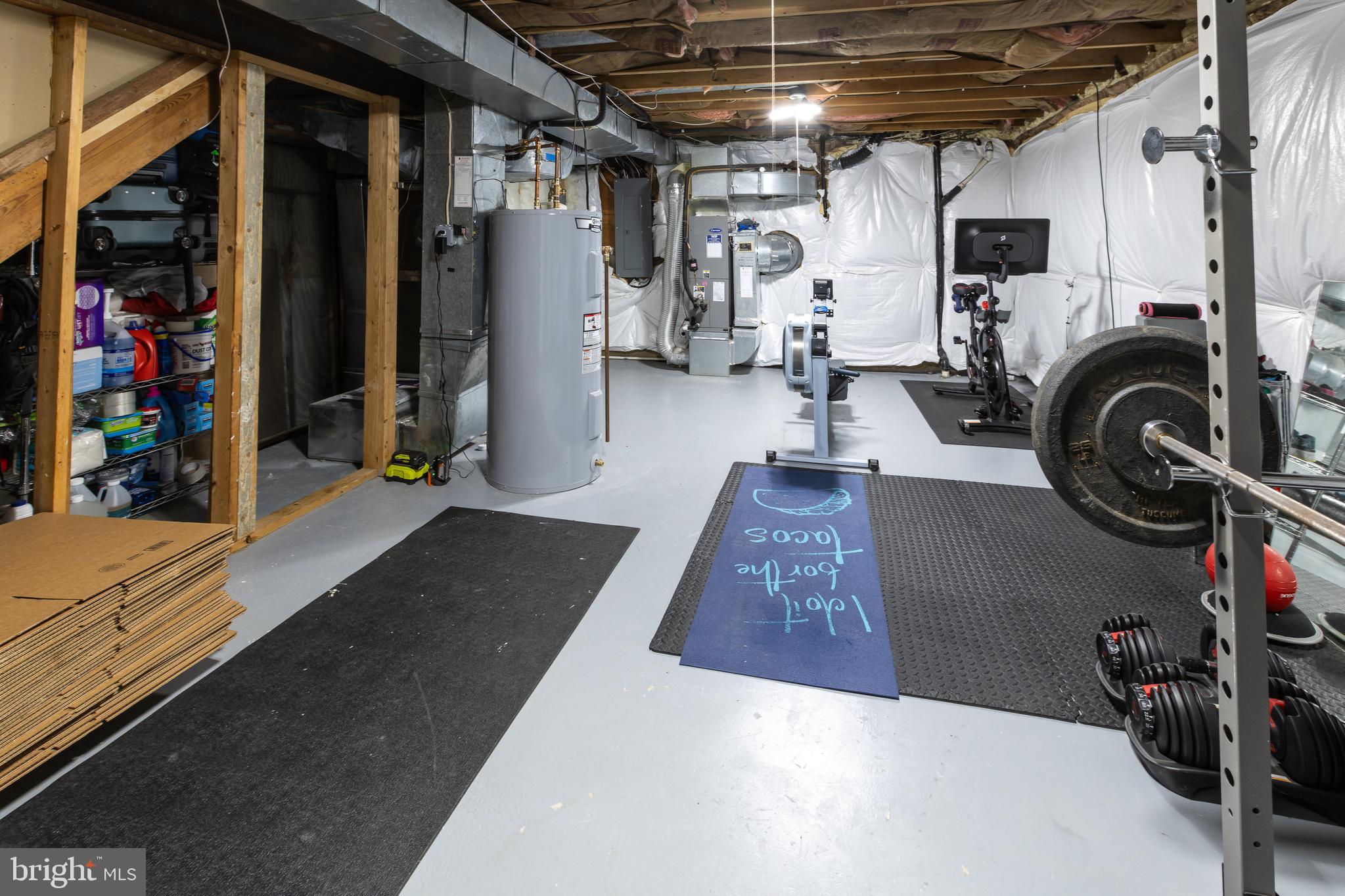 CLARKS CROSSING - Residential