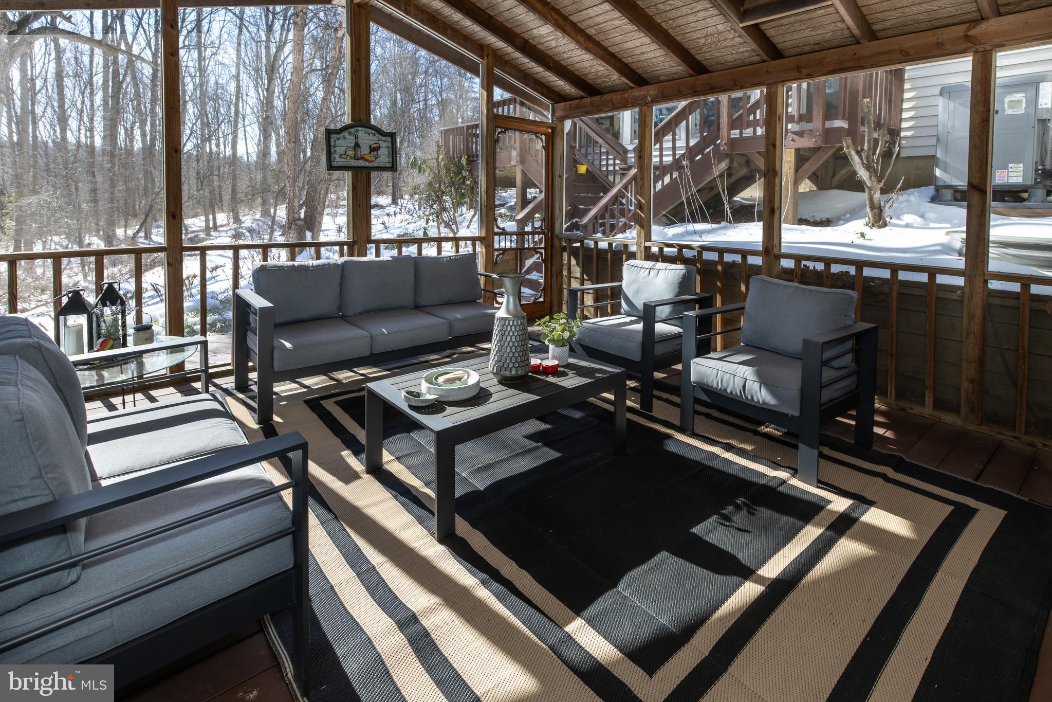 CLARKS CROSSING - Residential