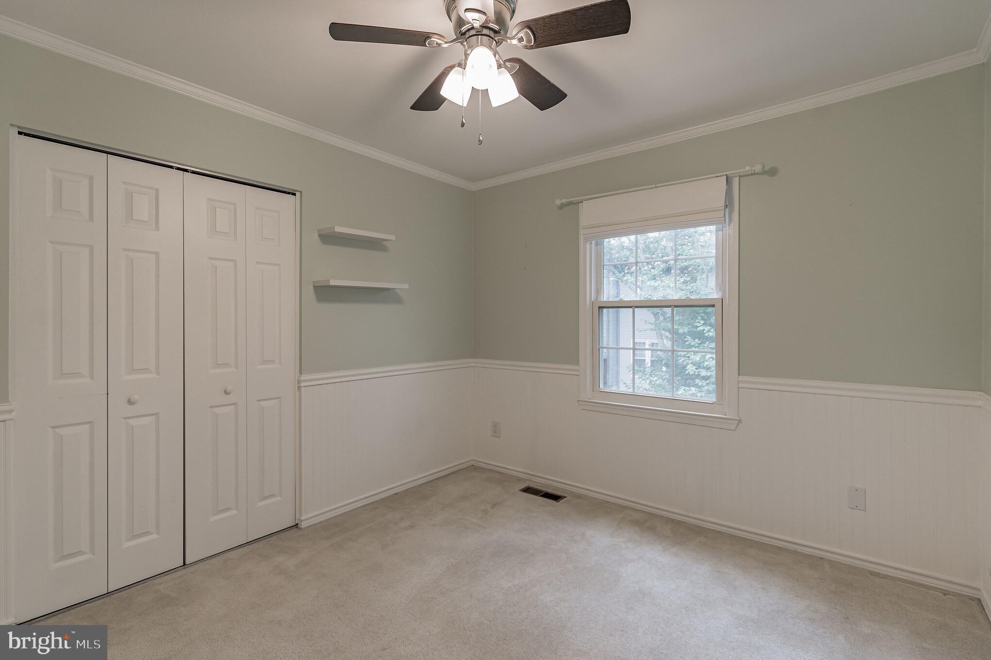 COUNTRY CREEK - Residential Lease