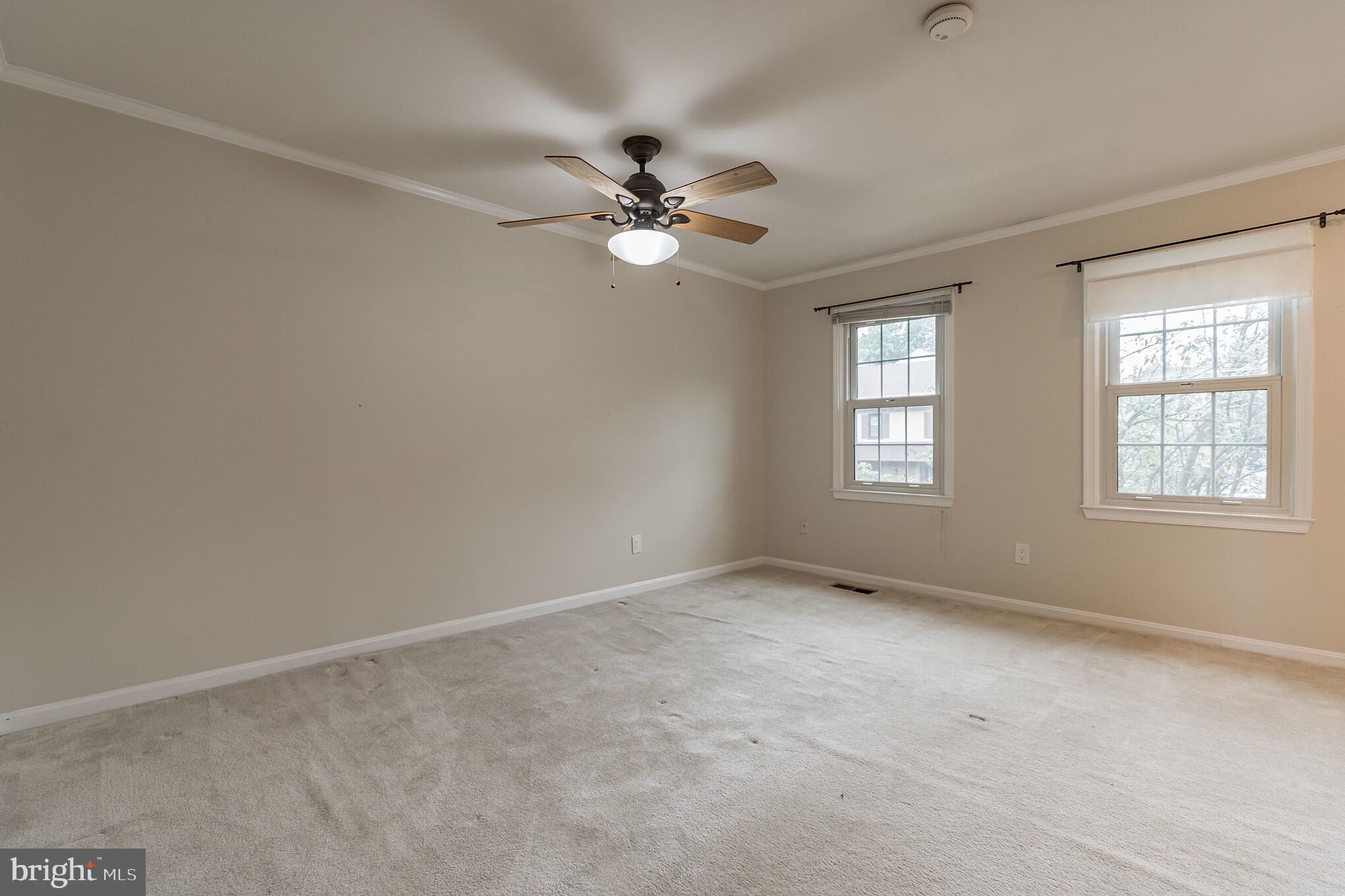 COUNTRY CREEK - Residential Lease