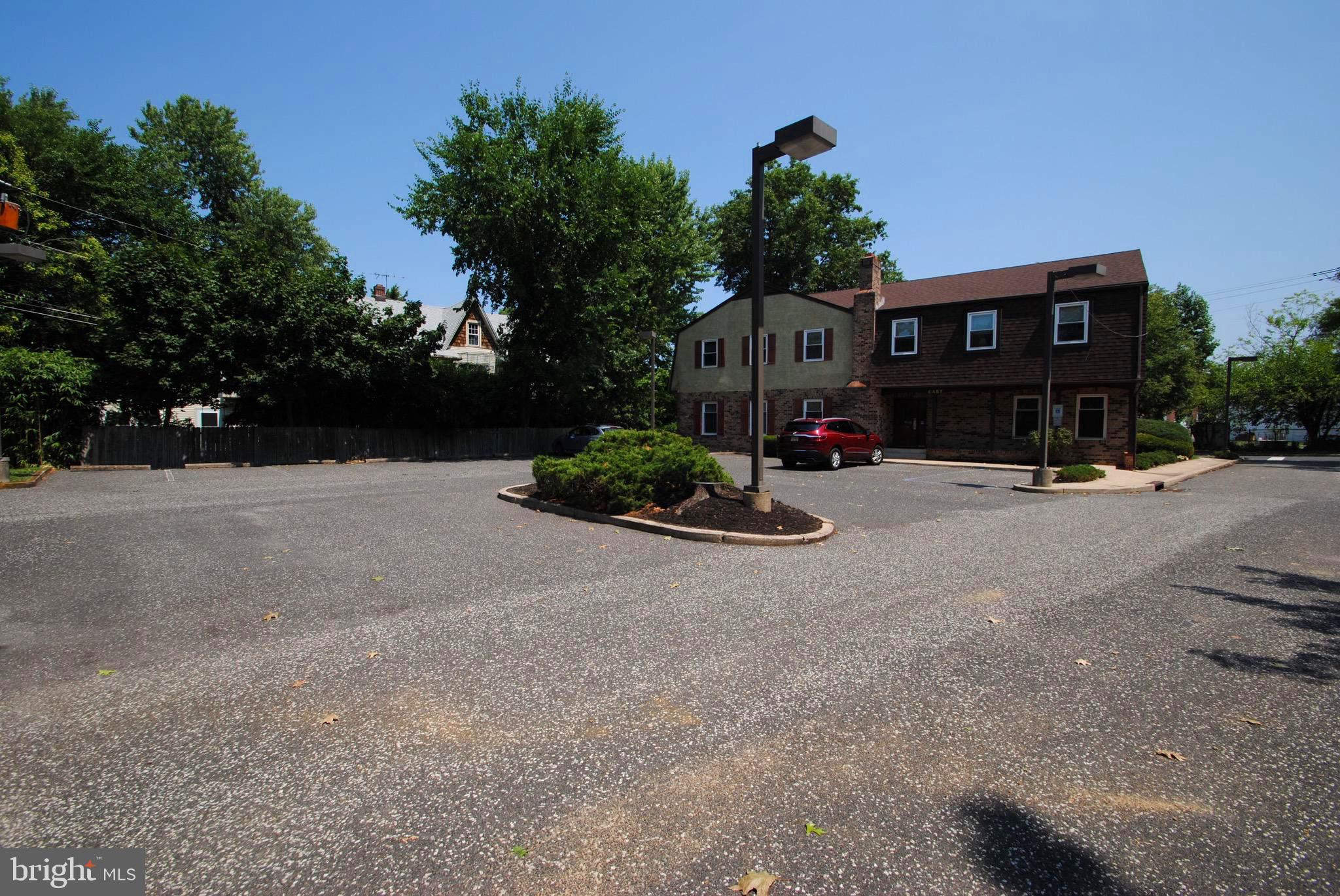 302 N WASHINGTON AVENUE EAST BUILDING