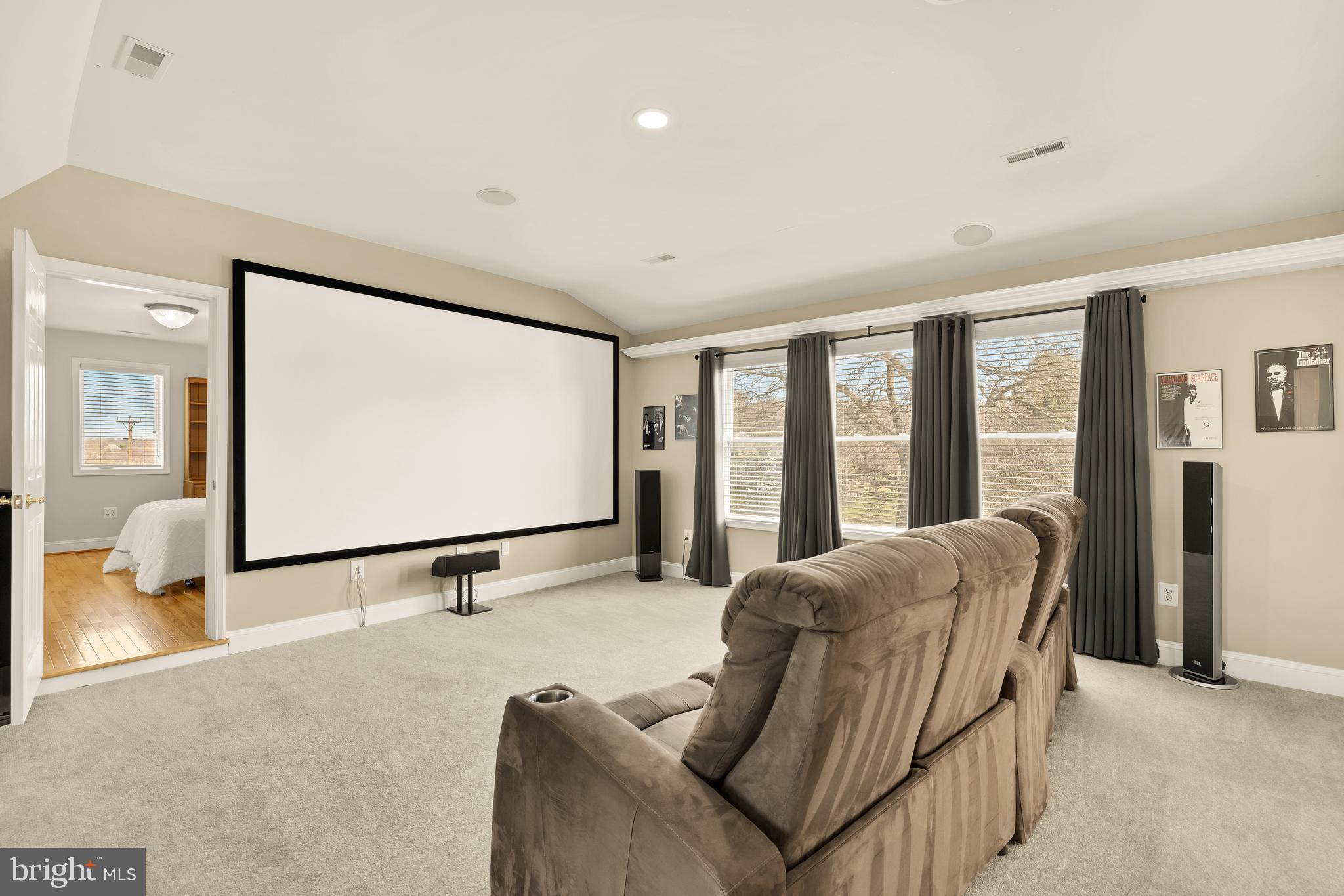 BARNESVILLE OUTSIDE - Residential