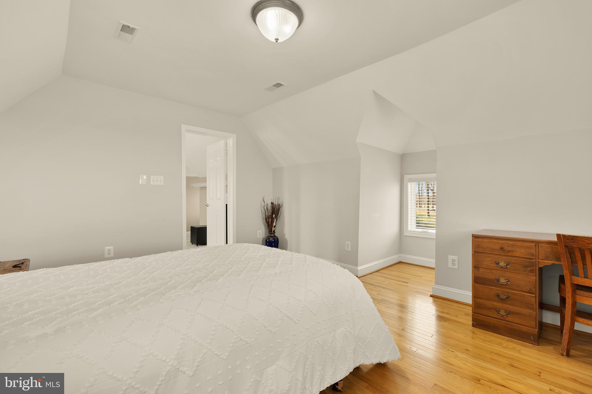 BARNESVILLE OUTSIDE - Residential