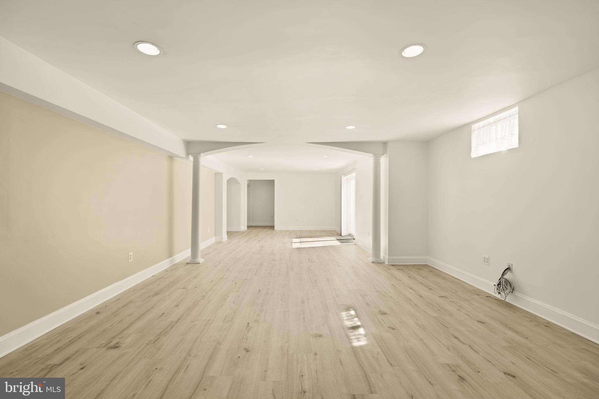 BARNESVILLE OUTSIDE - Residential