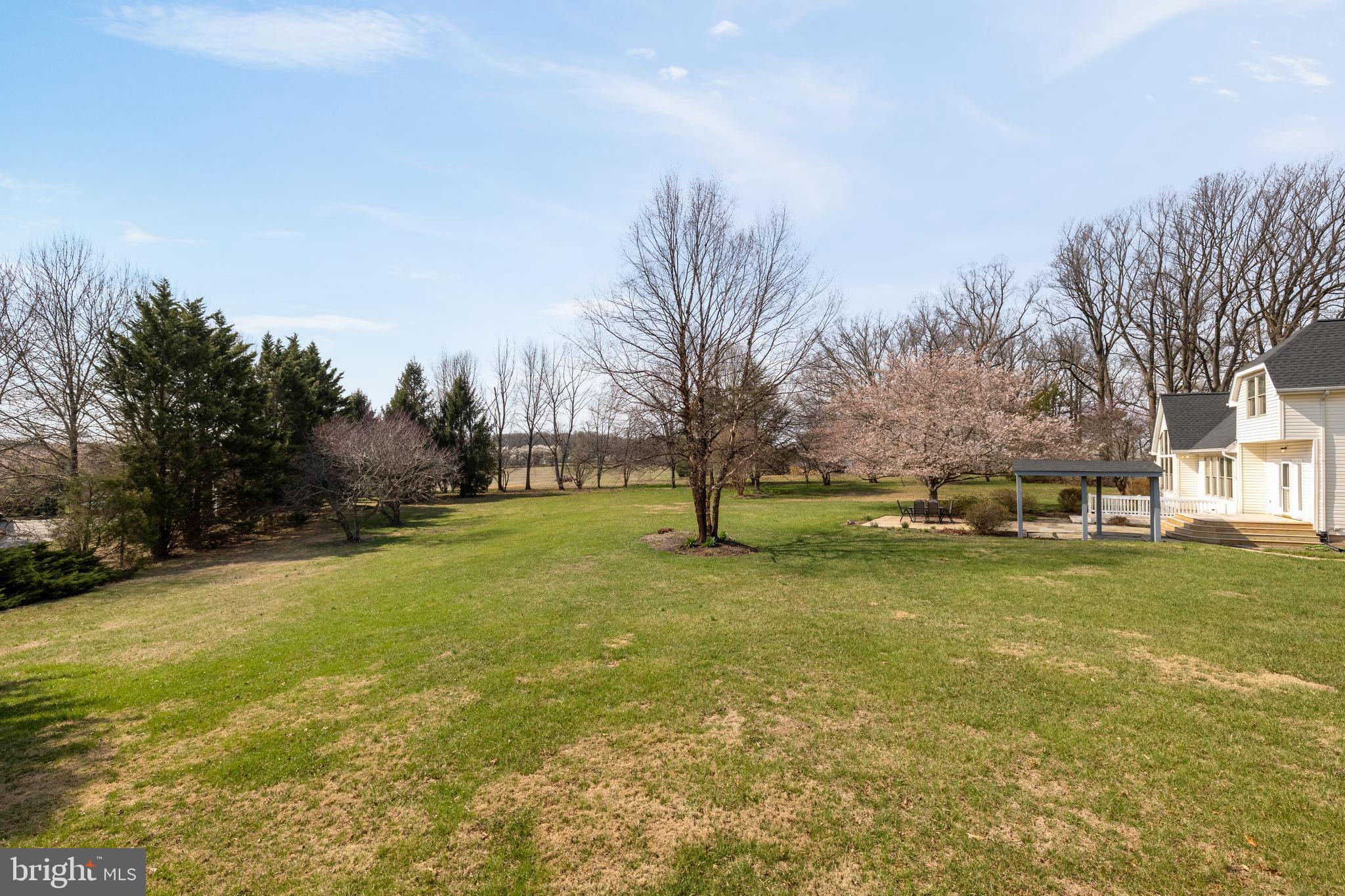 BARNESVILLE OUTSIDE - Residential