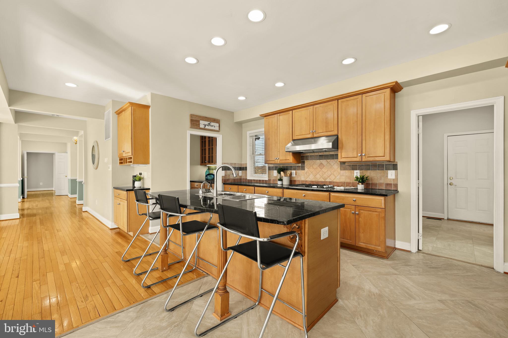 BARNESVILLE OUTSIDE - Residential