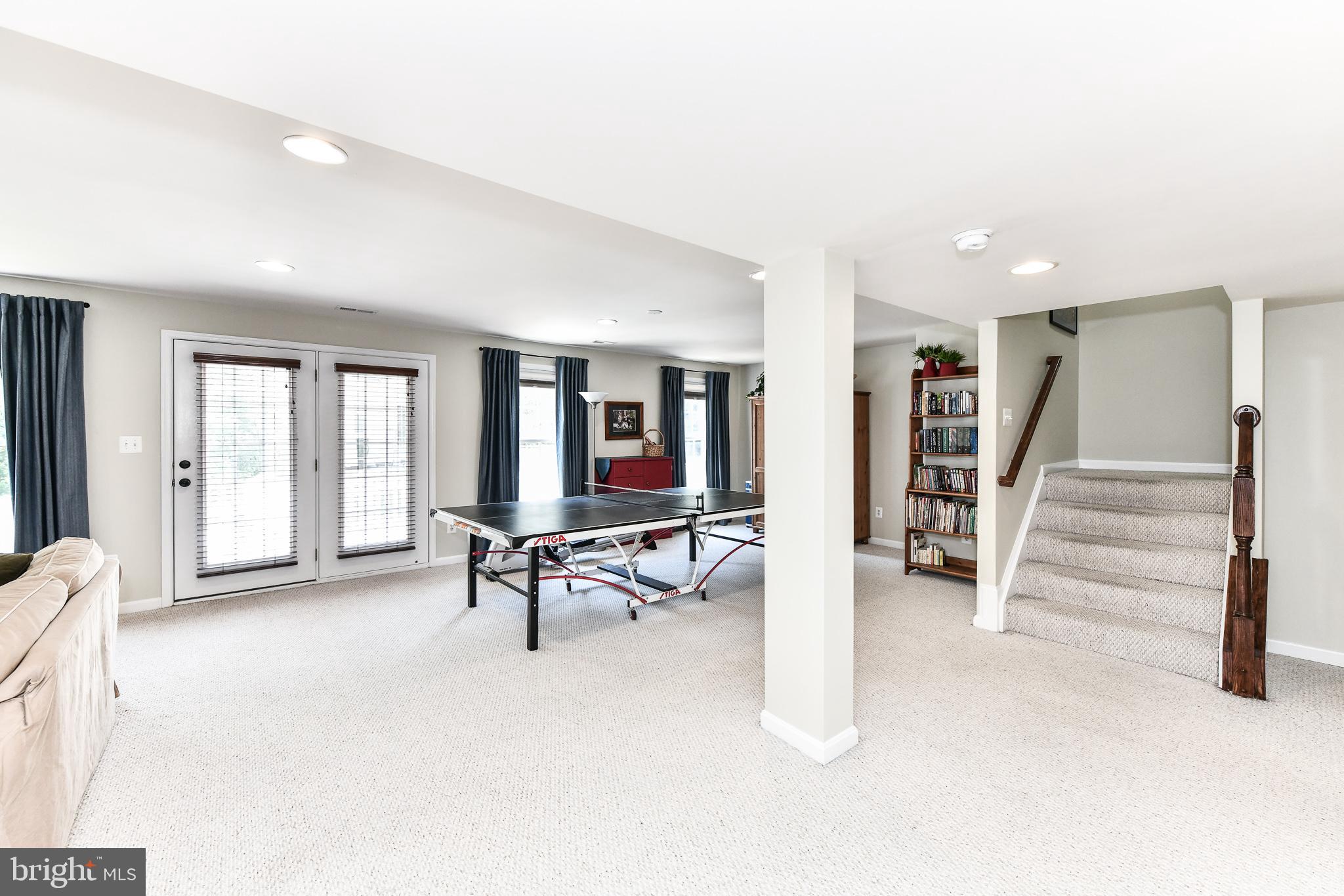 BROADLANDS - Residential Lease