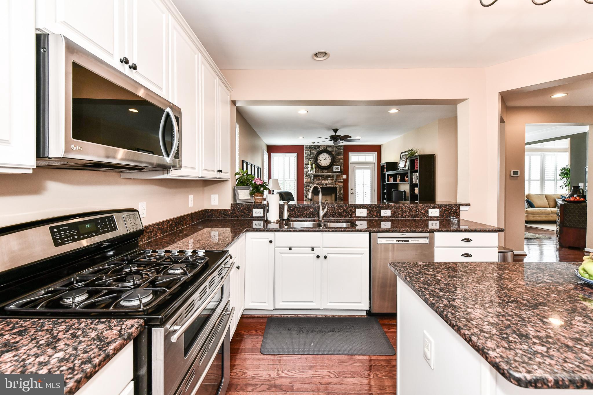 BROADLANDS - Residential Lease