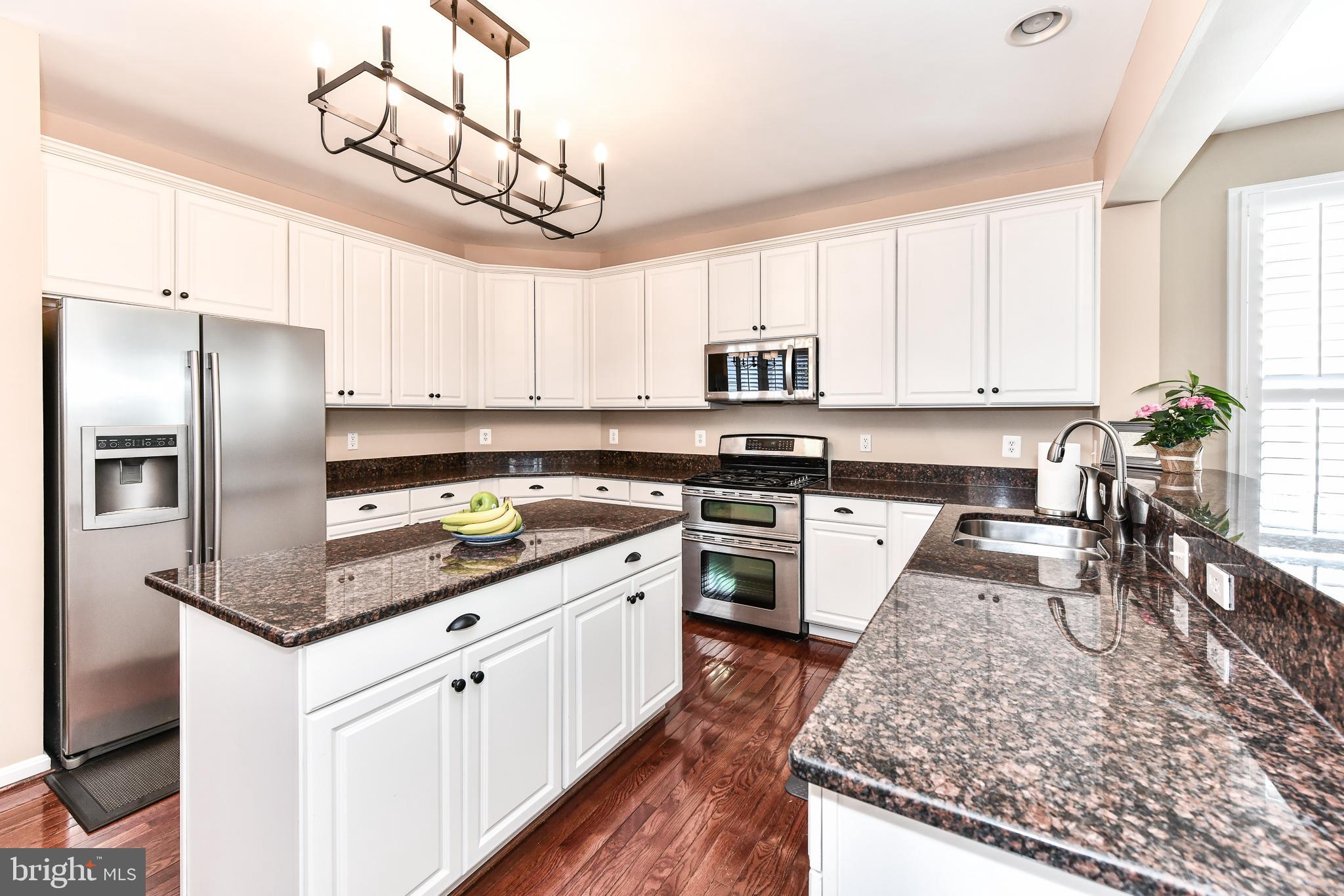 BROADLANDS - Residential Lease