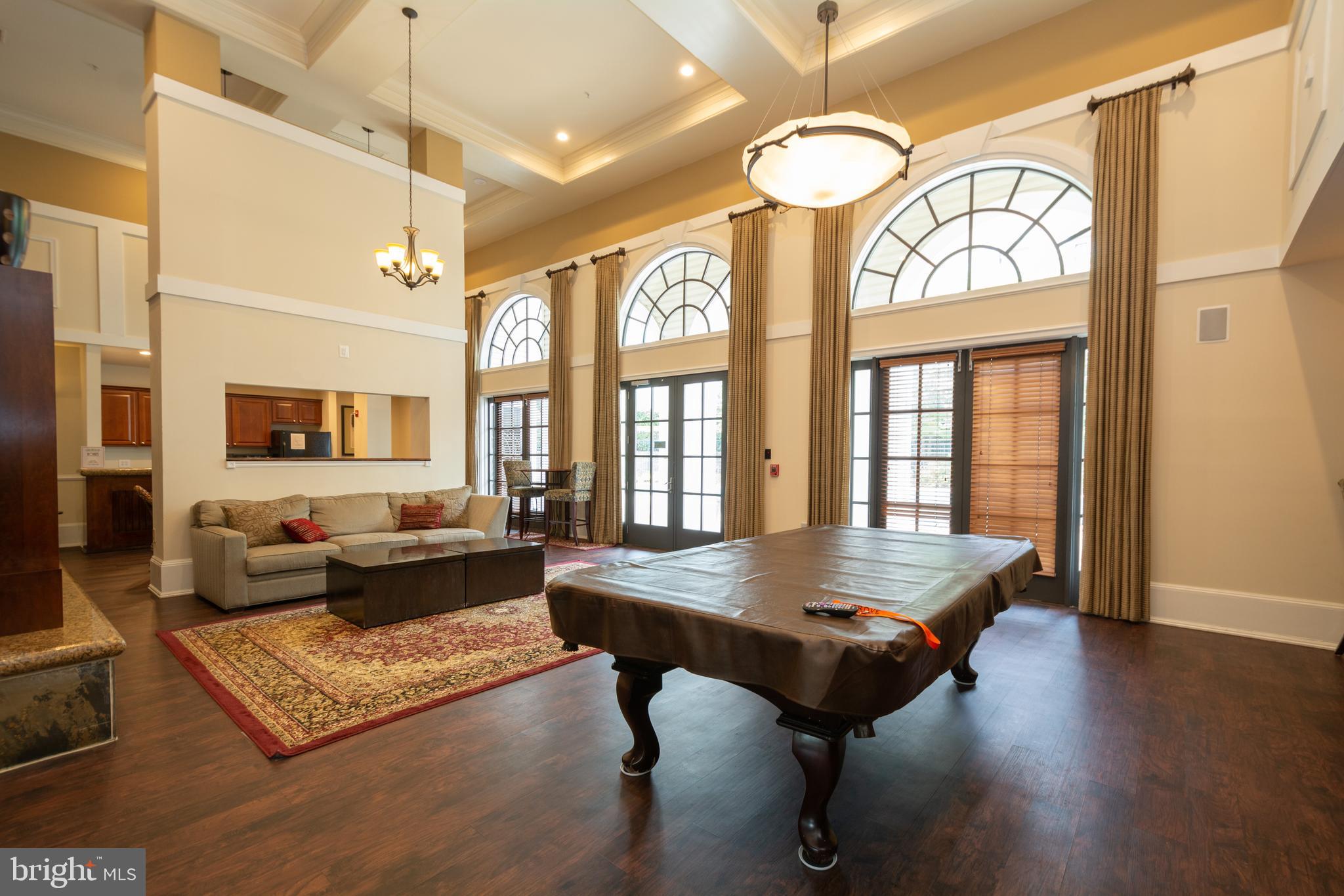 GROVE AT ARLINGTON - Residential