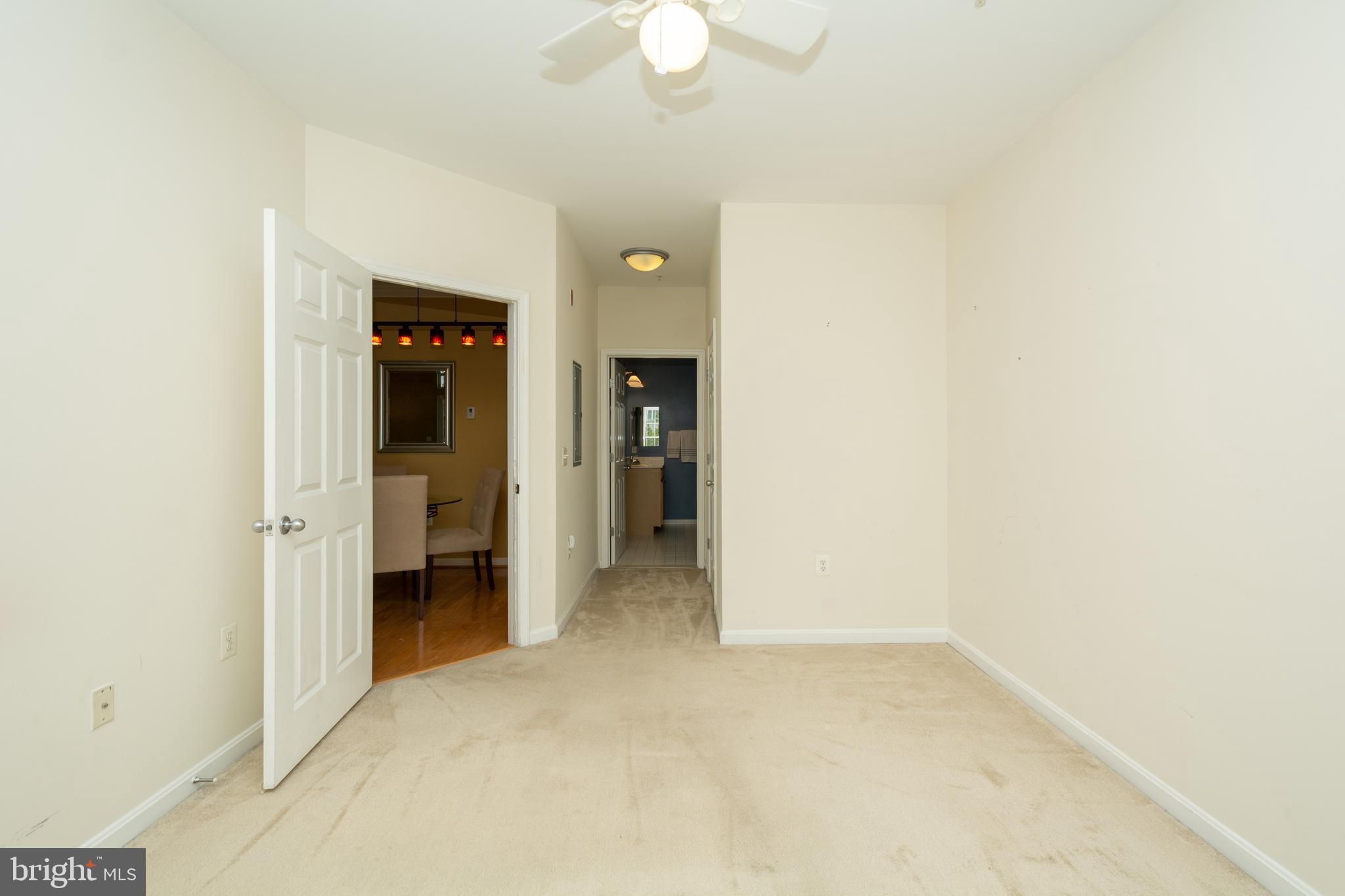 GROVE AT ARLINGTON - Residential