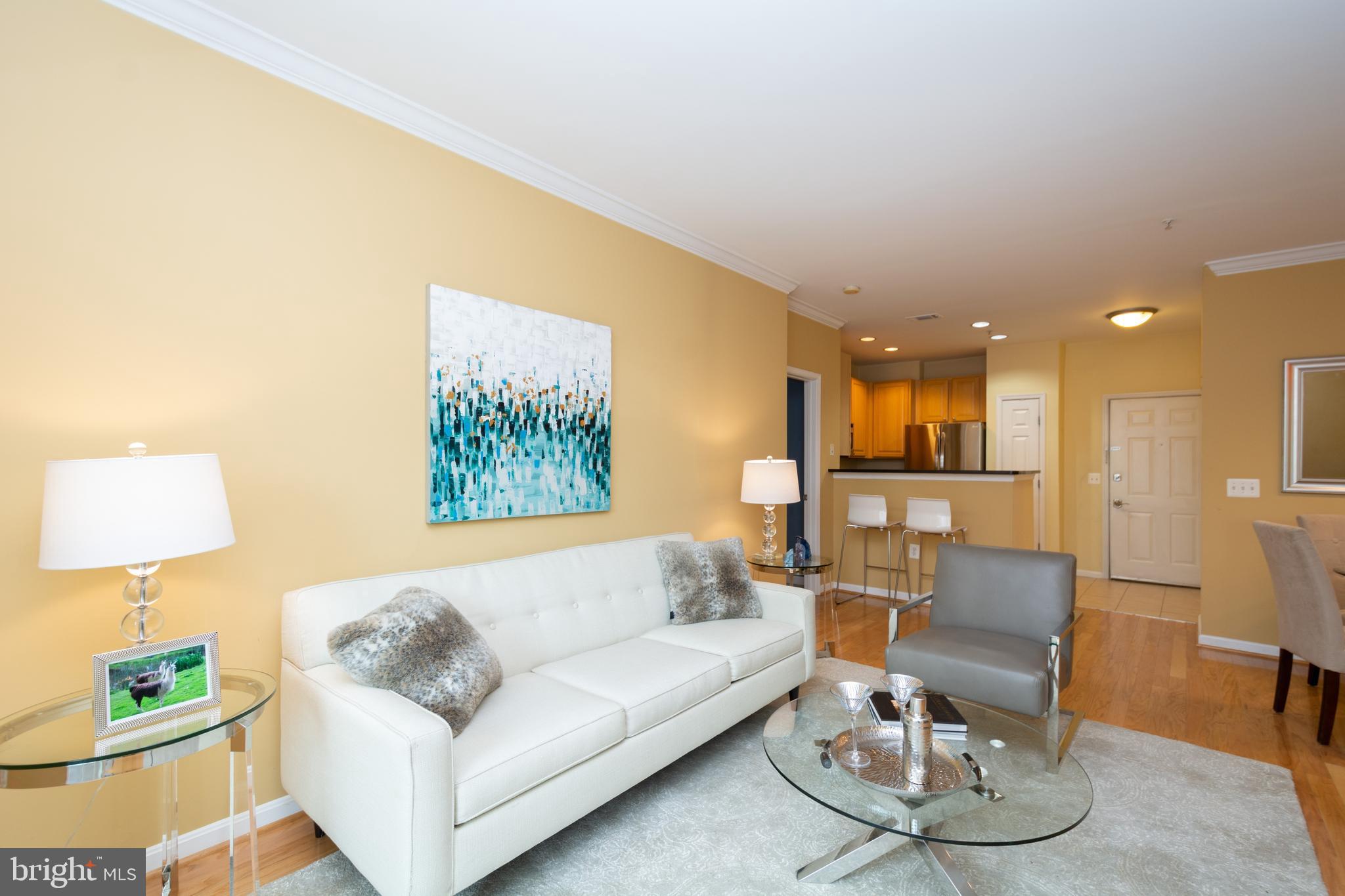 GROVE AT ARLINGTON - Residential