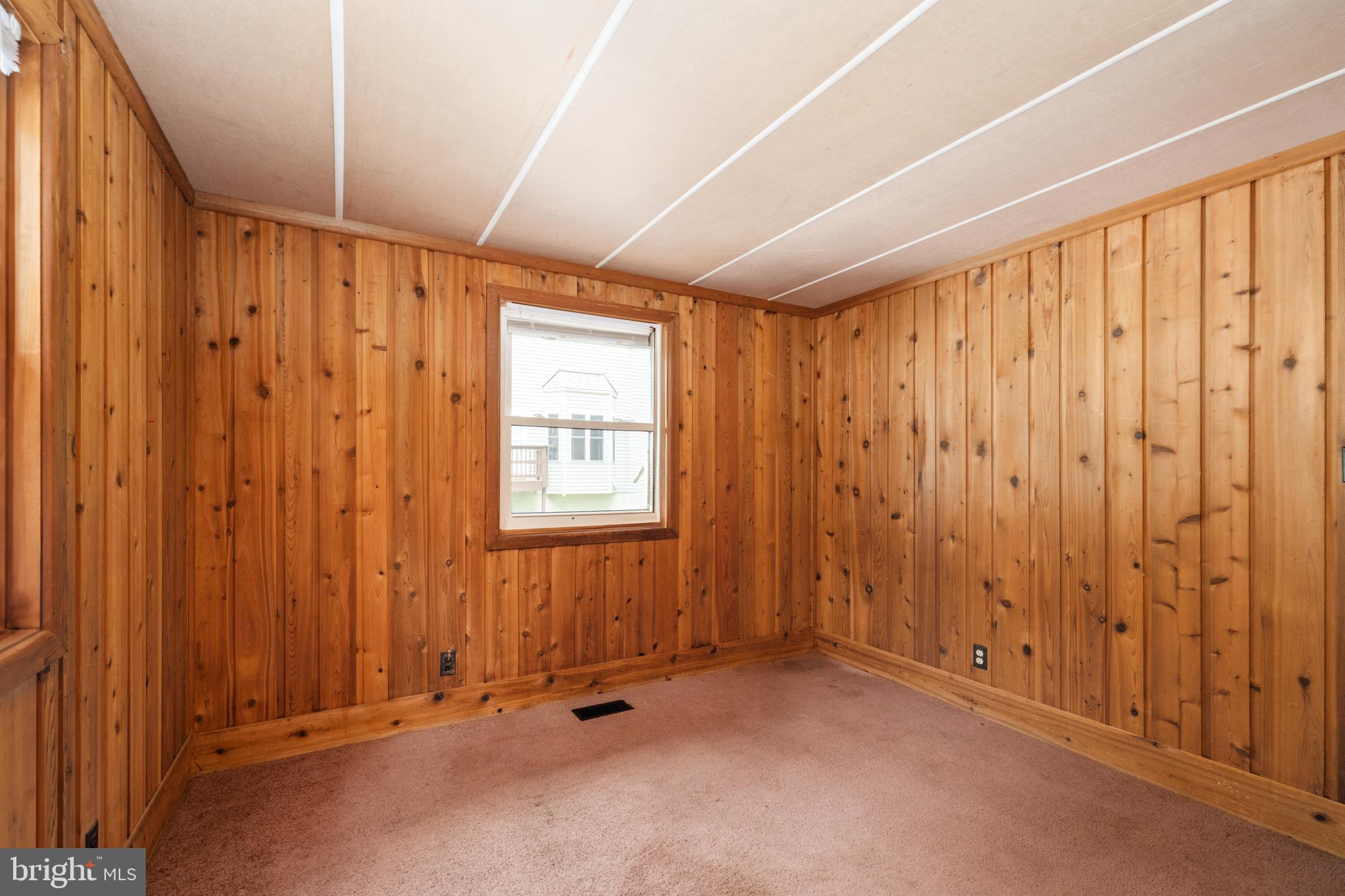 LAKE OF THE WOODS - Residential