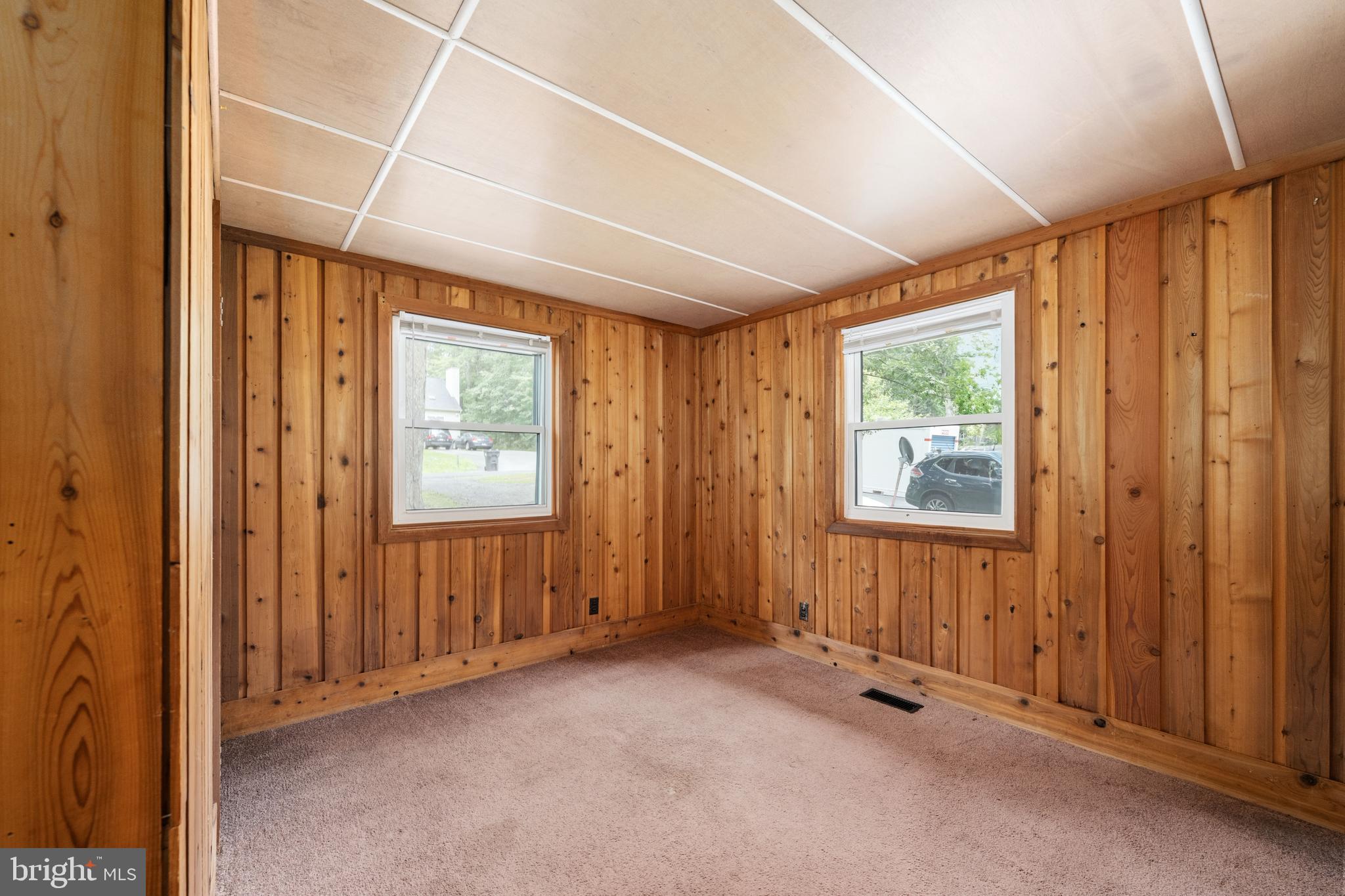 LAKE OF THE WOODS - Residential