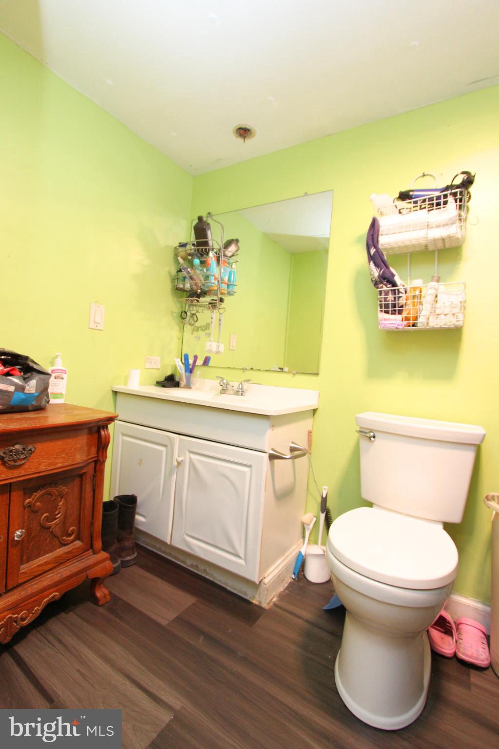 FOXWOOD VILLAGE - Residential