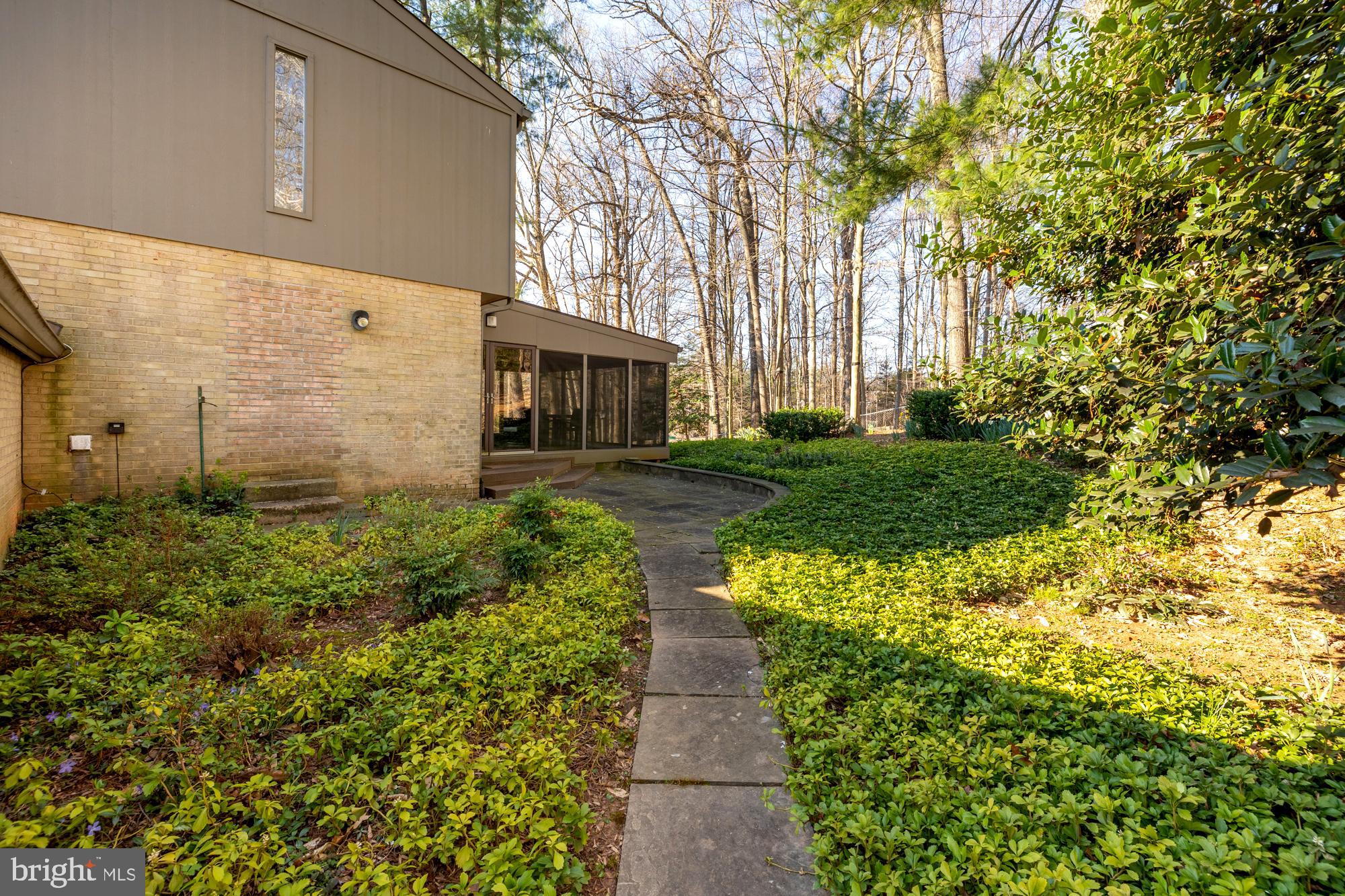 EAST GATE OF POTOMAC - Residential