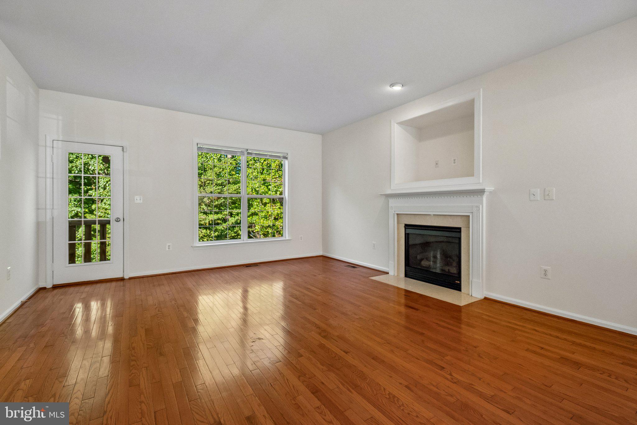 16586 RESERVOIR LOOP