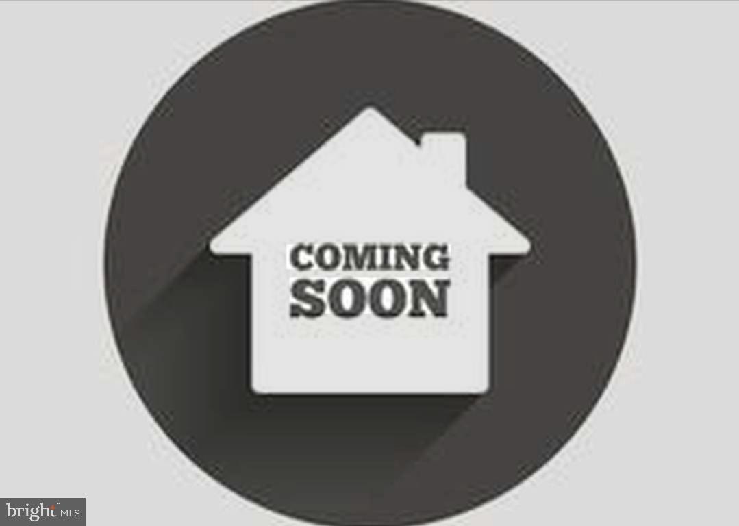 Photo 1 of 1 — 3481 SUMMIT COURT NE 3481, WASHINGTON, DC 20018