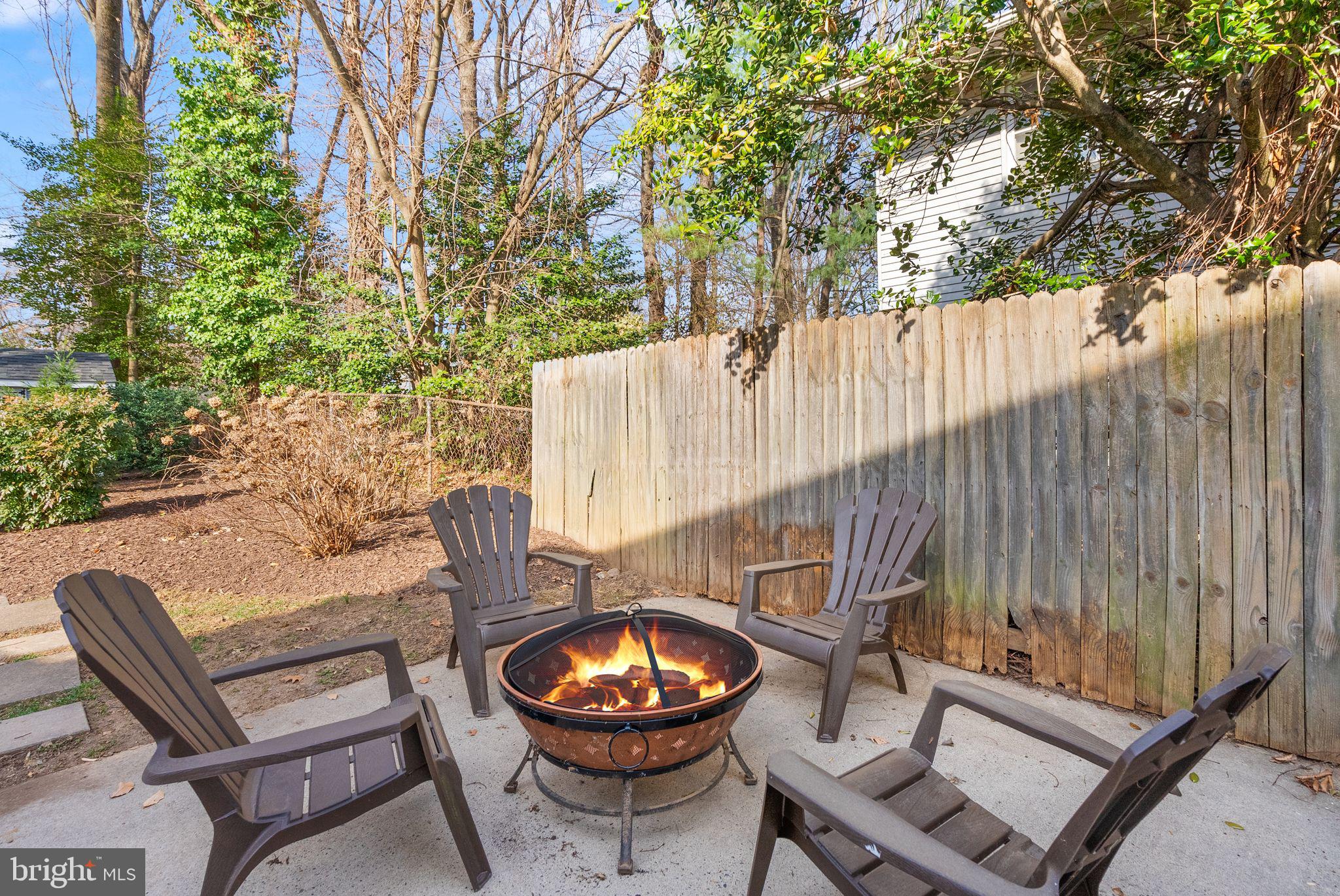 MOSBY WOODS - Residential