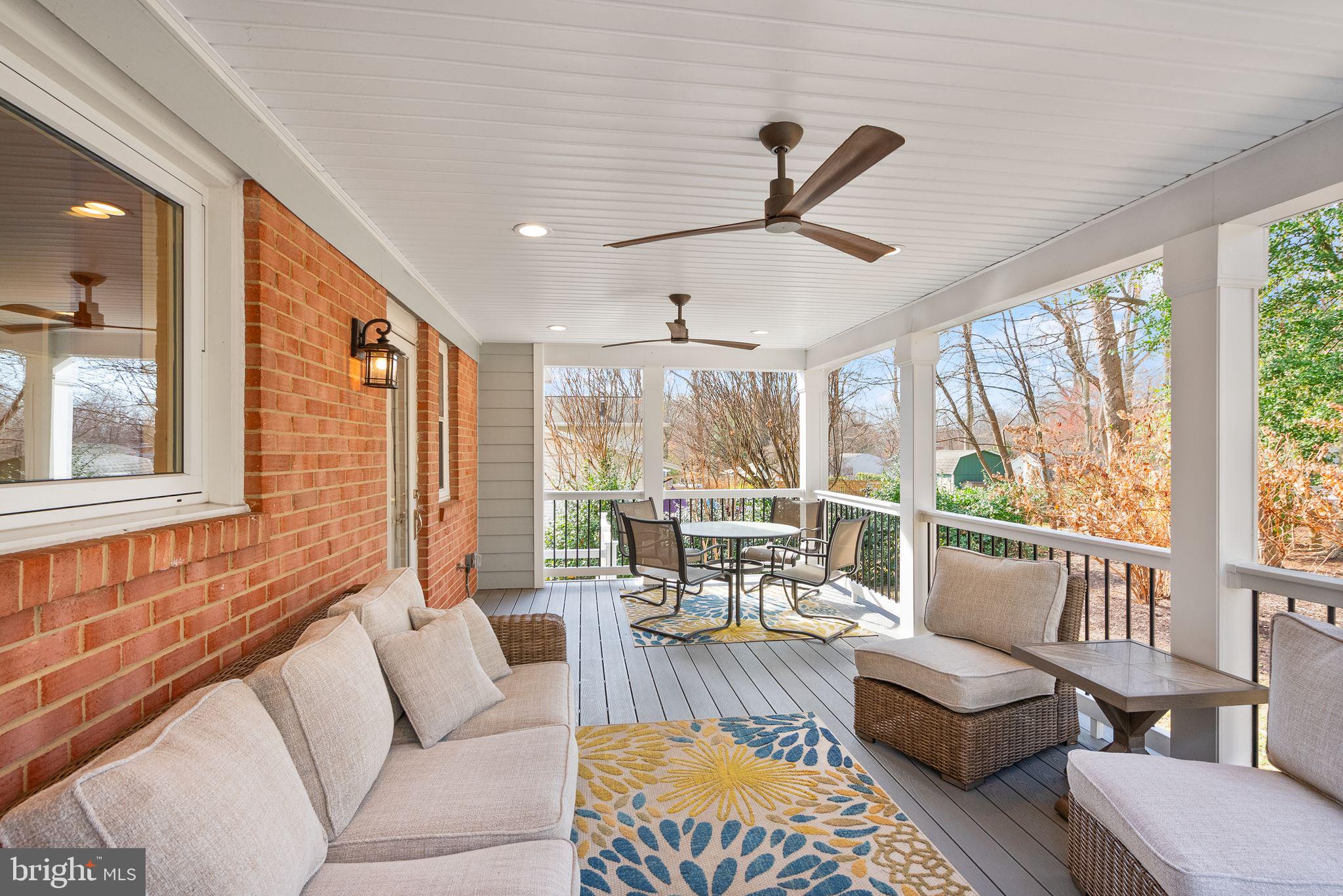 MOSBY WOODS - Residential