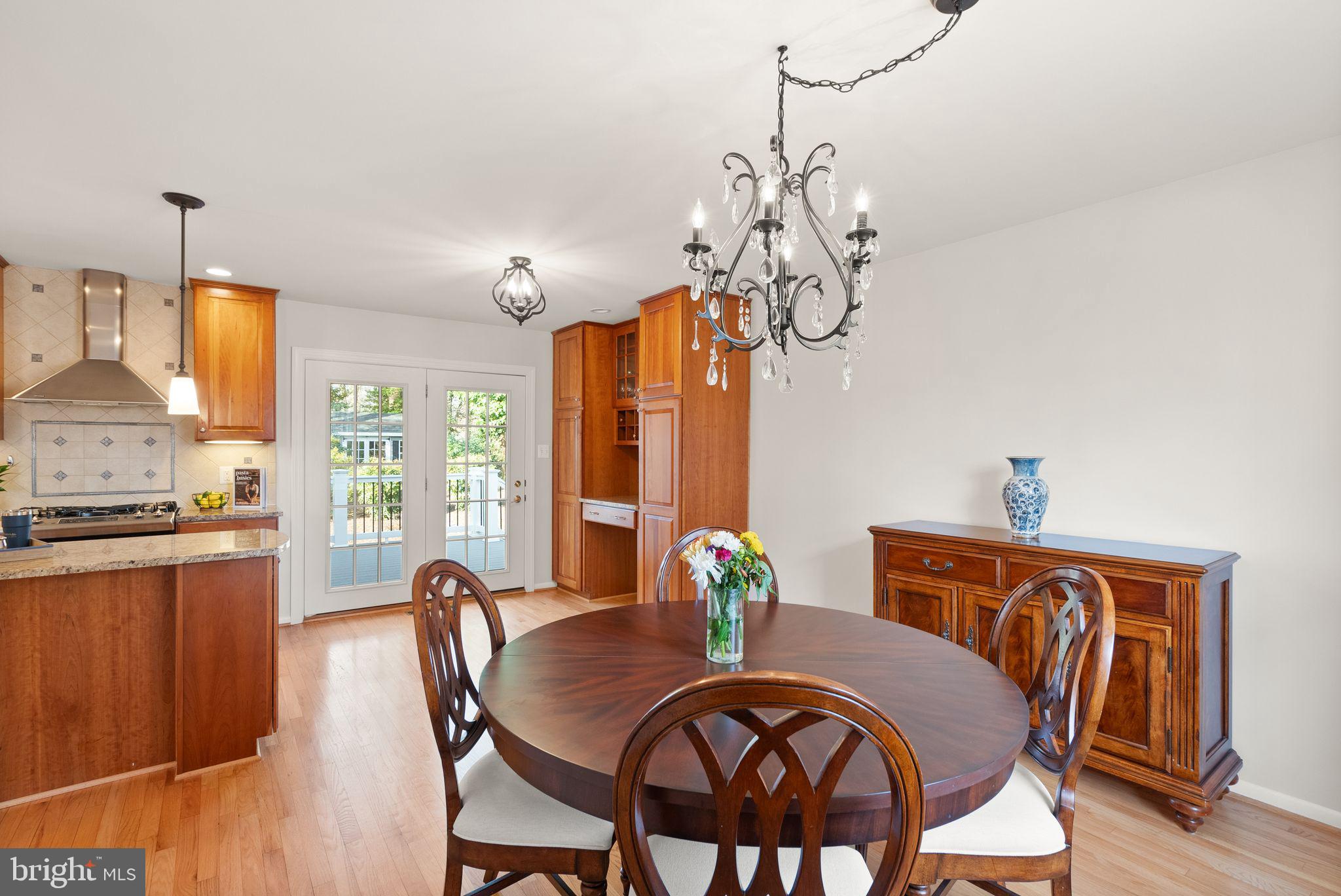 MOSBY WOODS - Residential