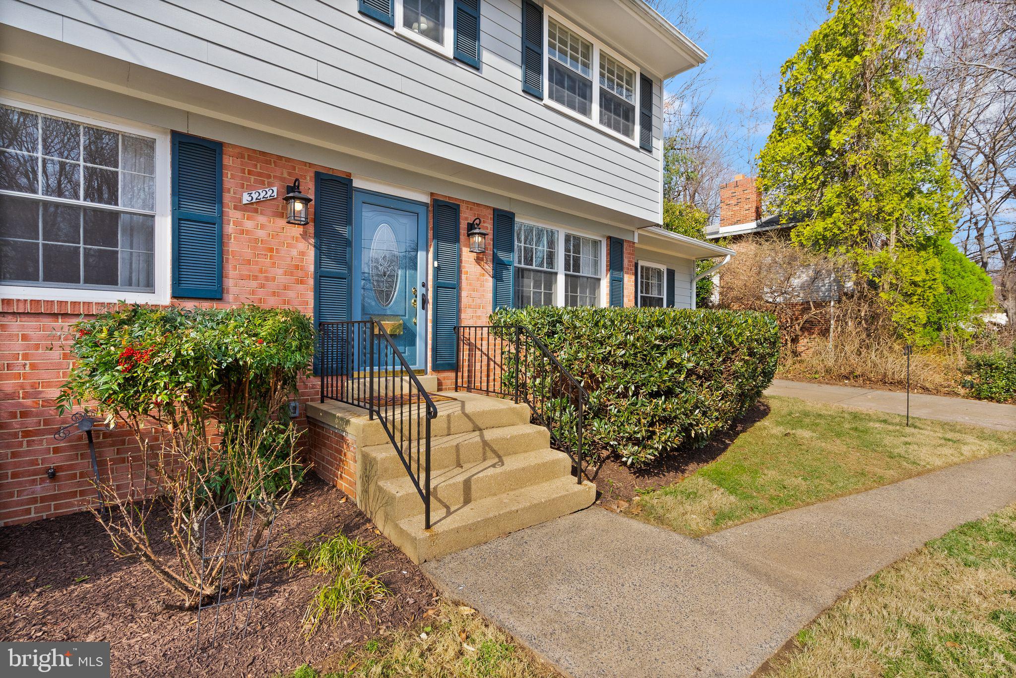 MOSBY WOODS - Residential