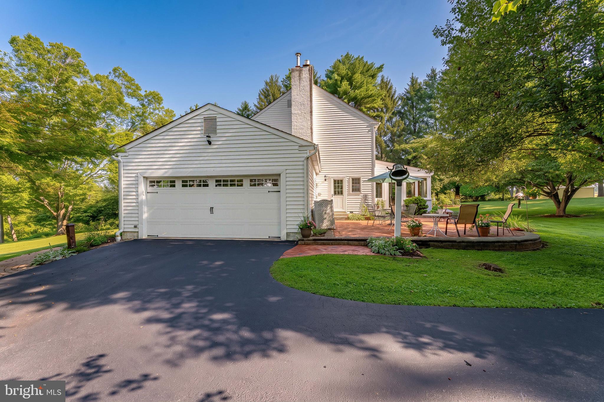 1153 WESTTOWN ROAD