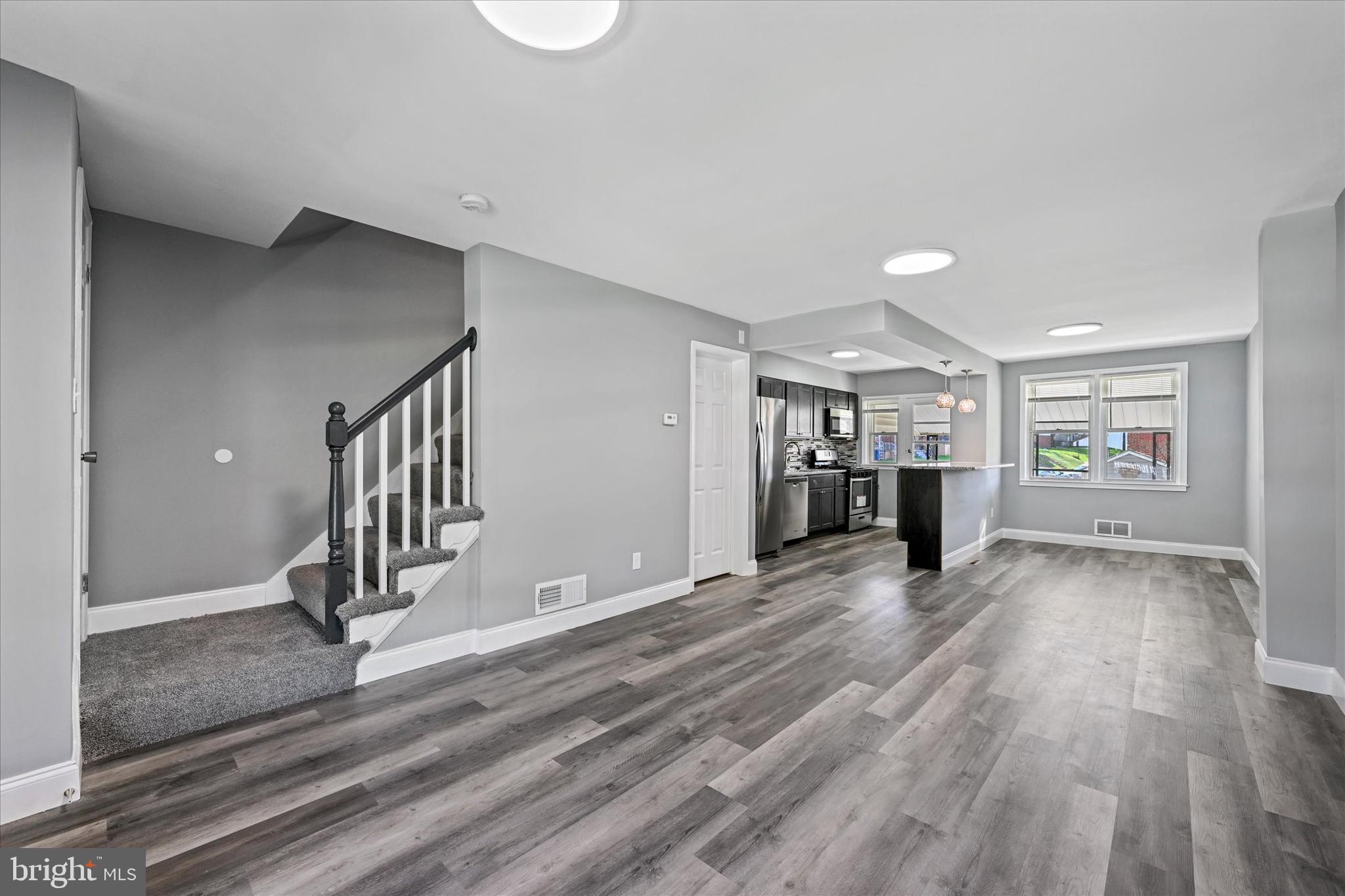 GRACELAND PARK - Residential