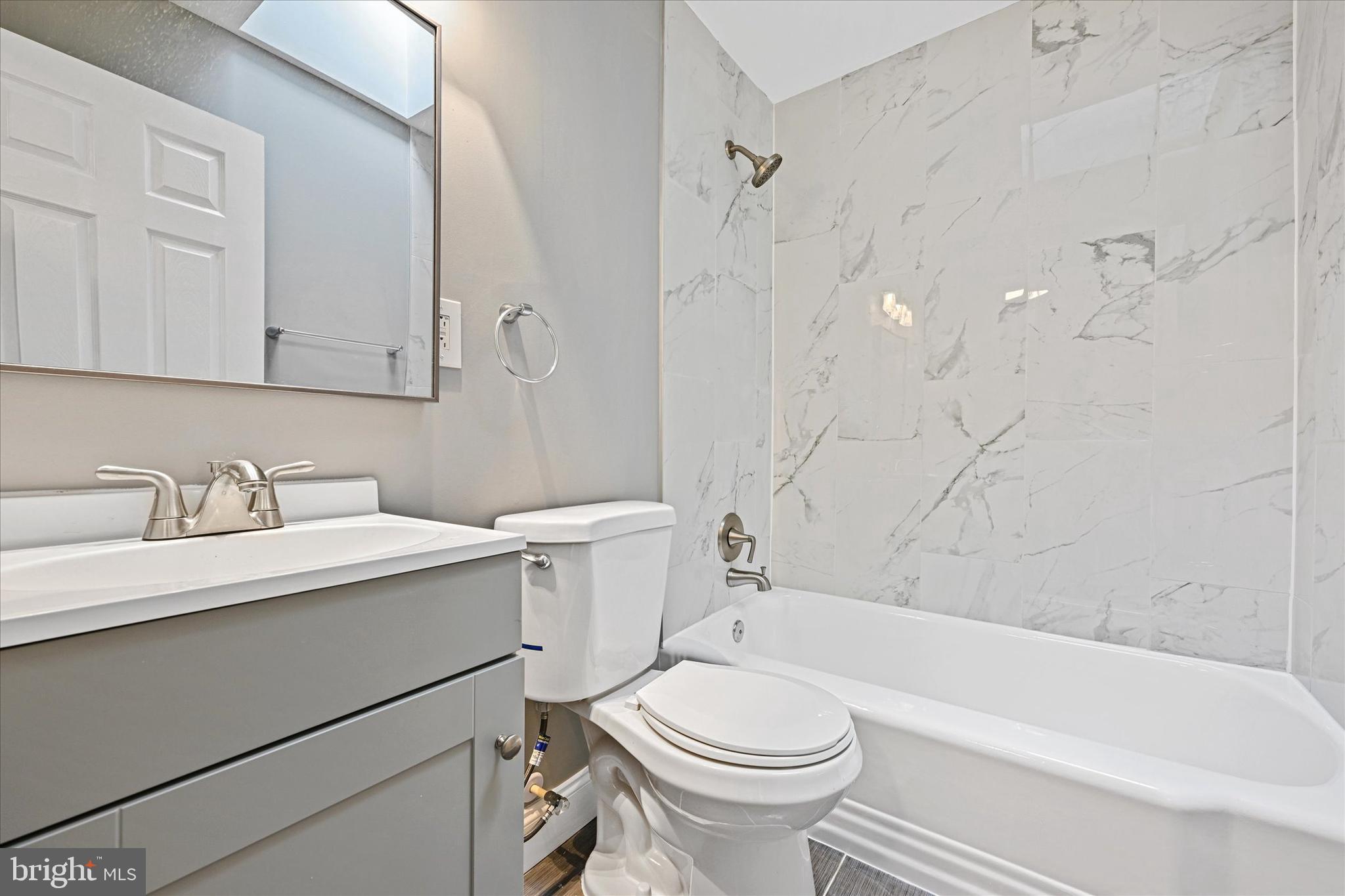 GRACELAND PARK - Residential