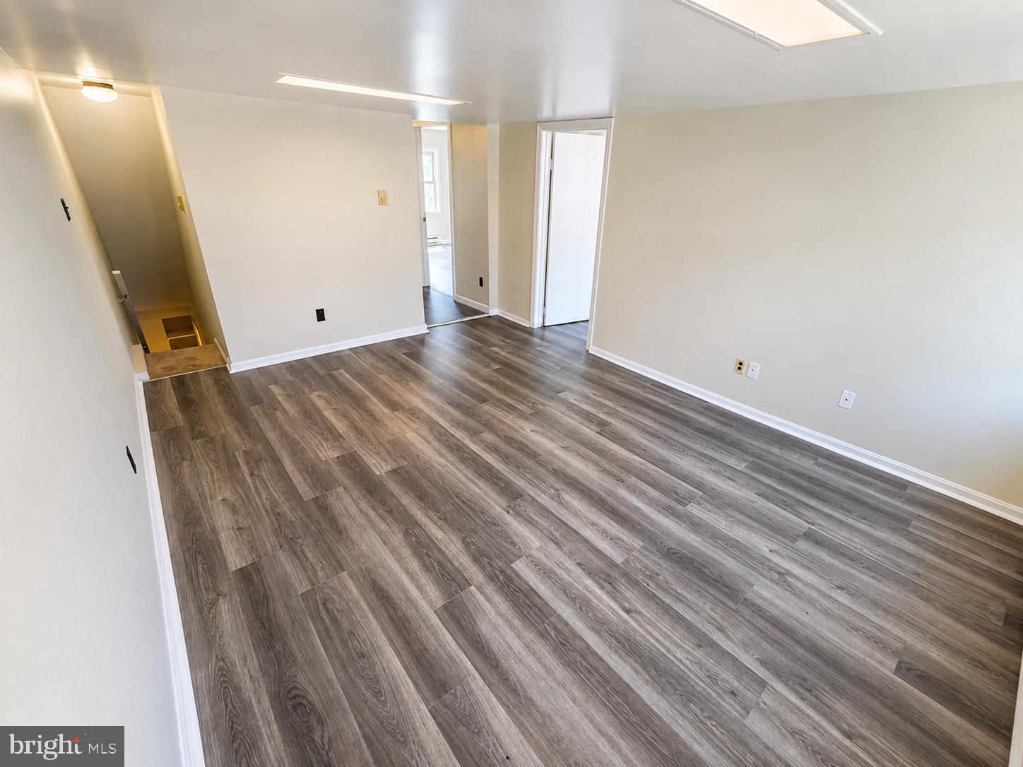 232 WILSON STREET 2