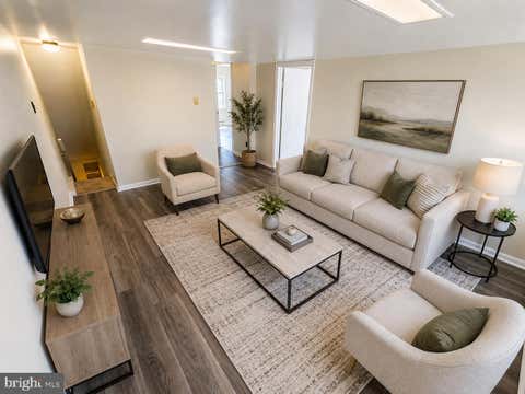 Townhouse For Rent - 232 Wilson Street #2<br/> Dauphin County, MIDDLETOWN, PA 17057