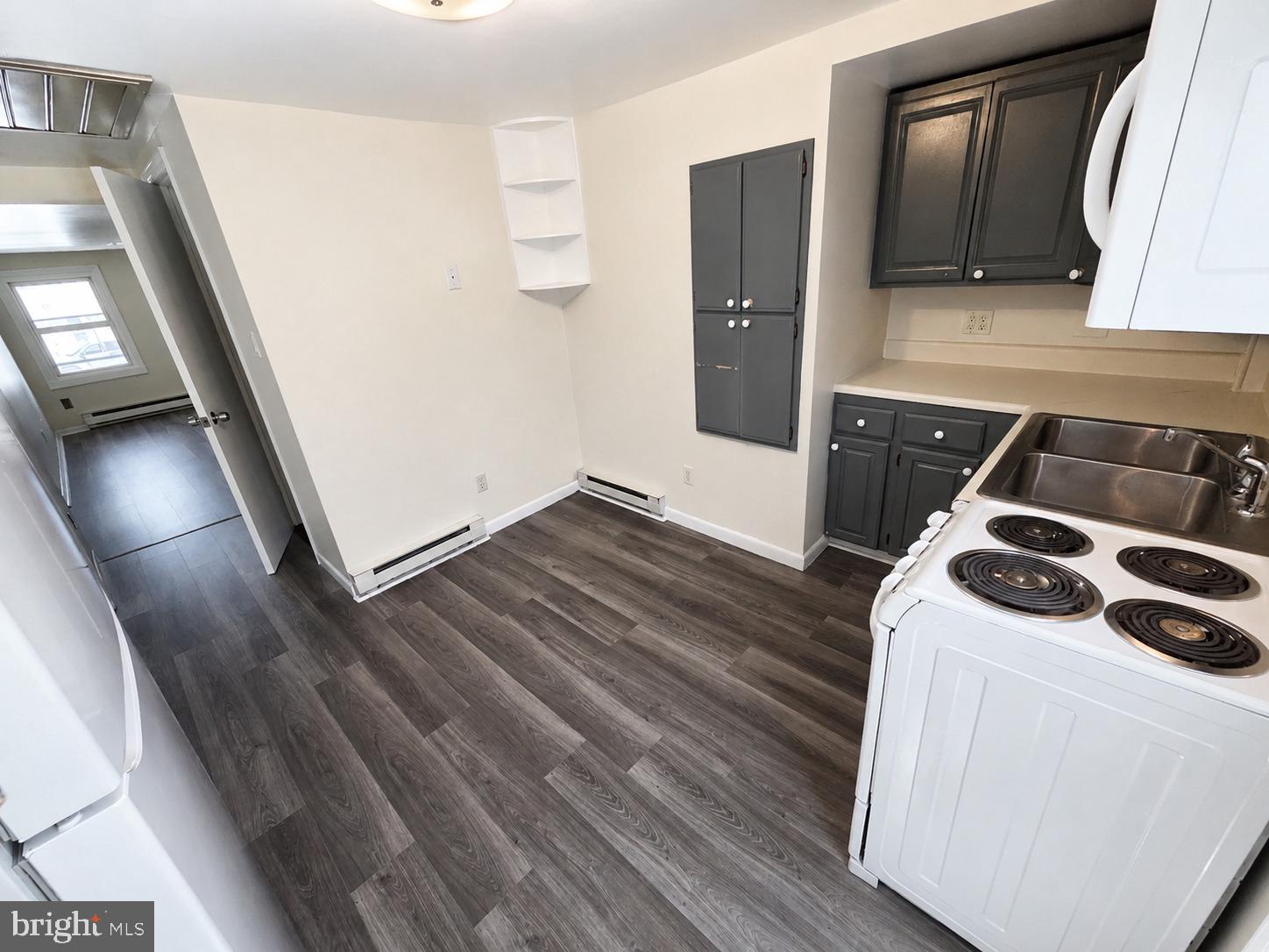 232 WILSON STREET 2