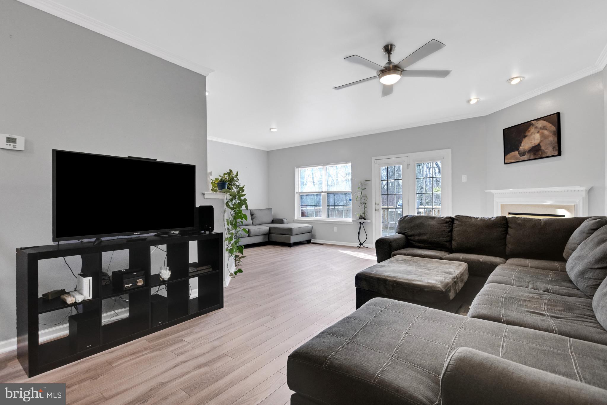 MONROE COURT - Residential