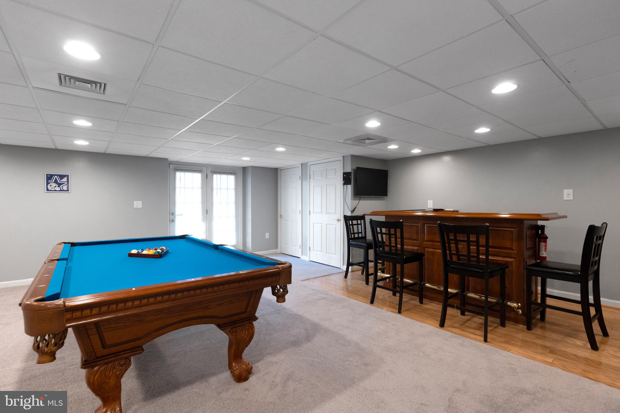MONROE COURT - Residential