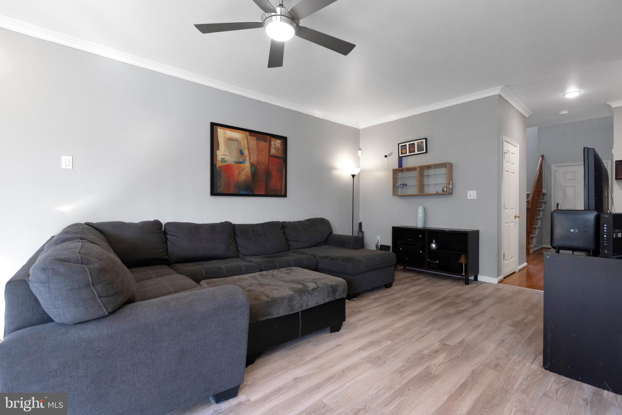MONROE COURT - Residential