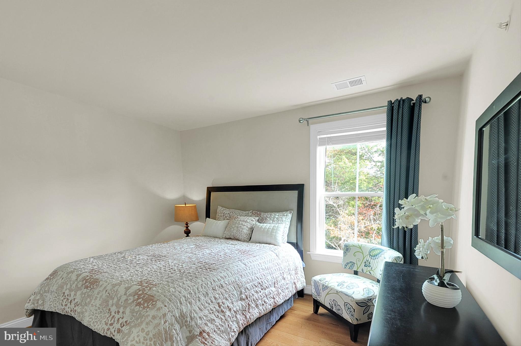 PENROSE WALK - Residential